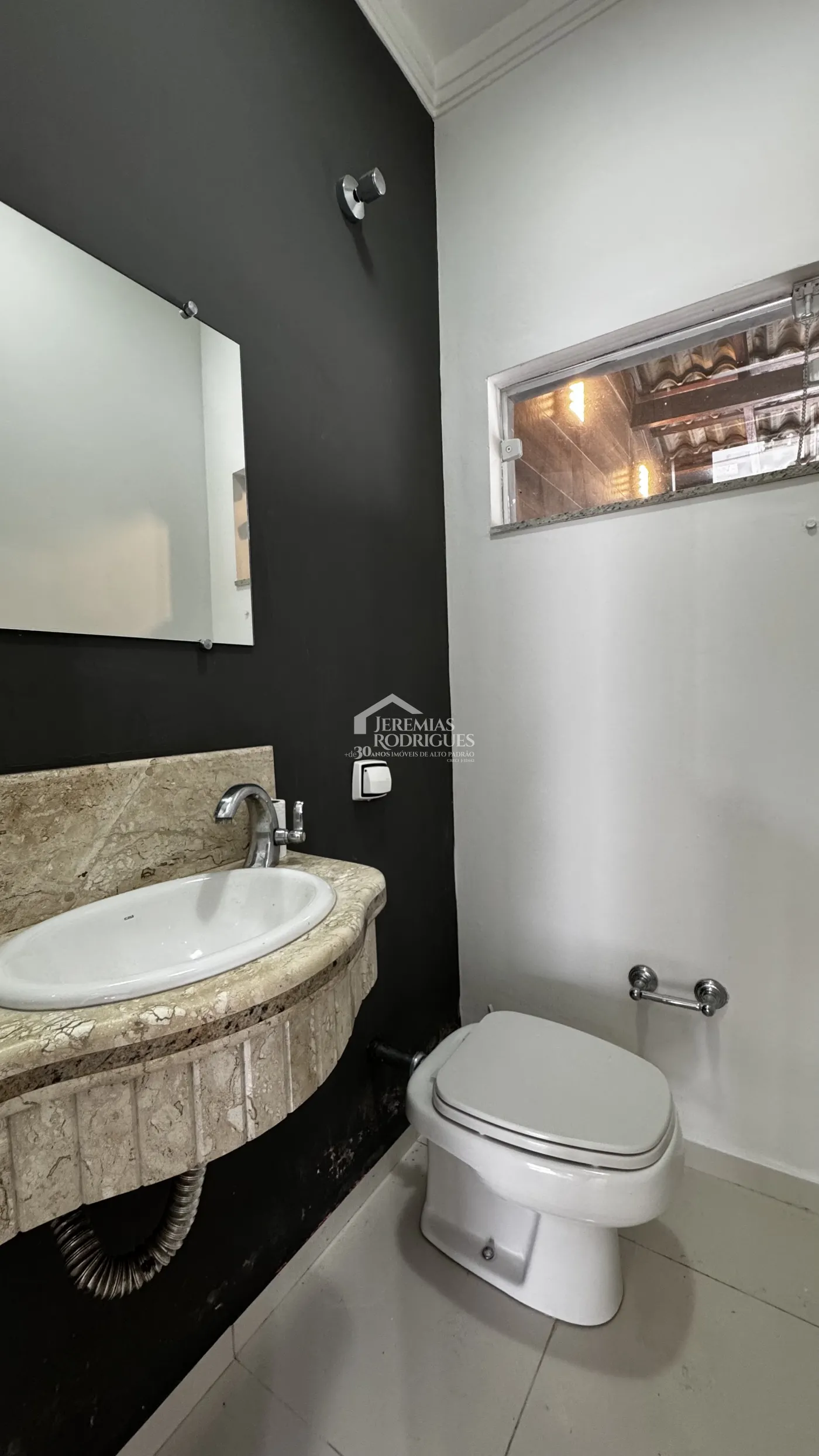 Casa com 3 dormitórios, 240 m², à venda por R$ 1.300.000- Nossa Senhora do Perpétuo Socorro - Pindamonhangaba/SP