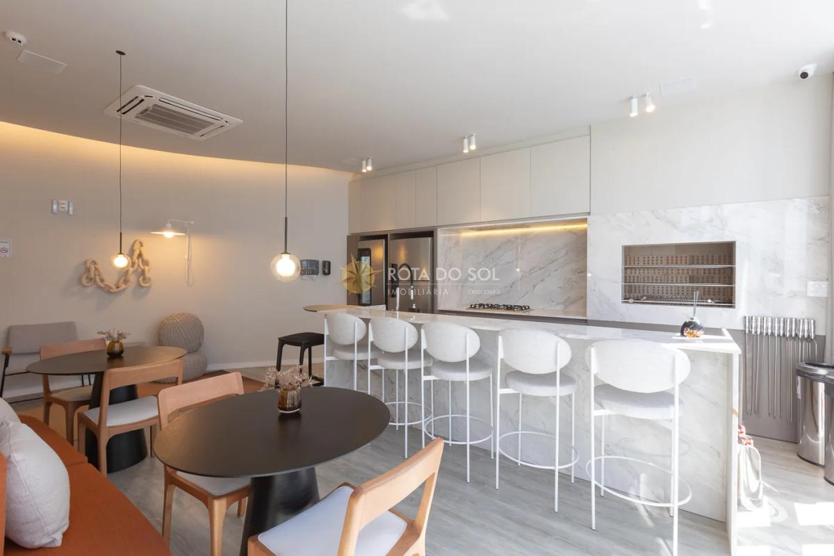 Pleniluni Apartamento 3 Suítes Frente à Avenida Meia Praia Itapema SC