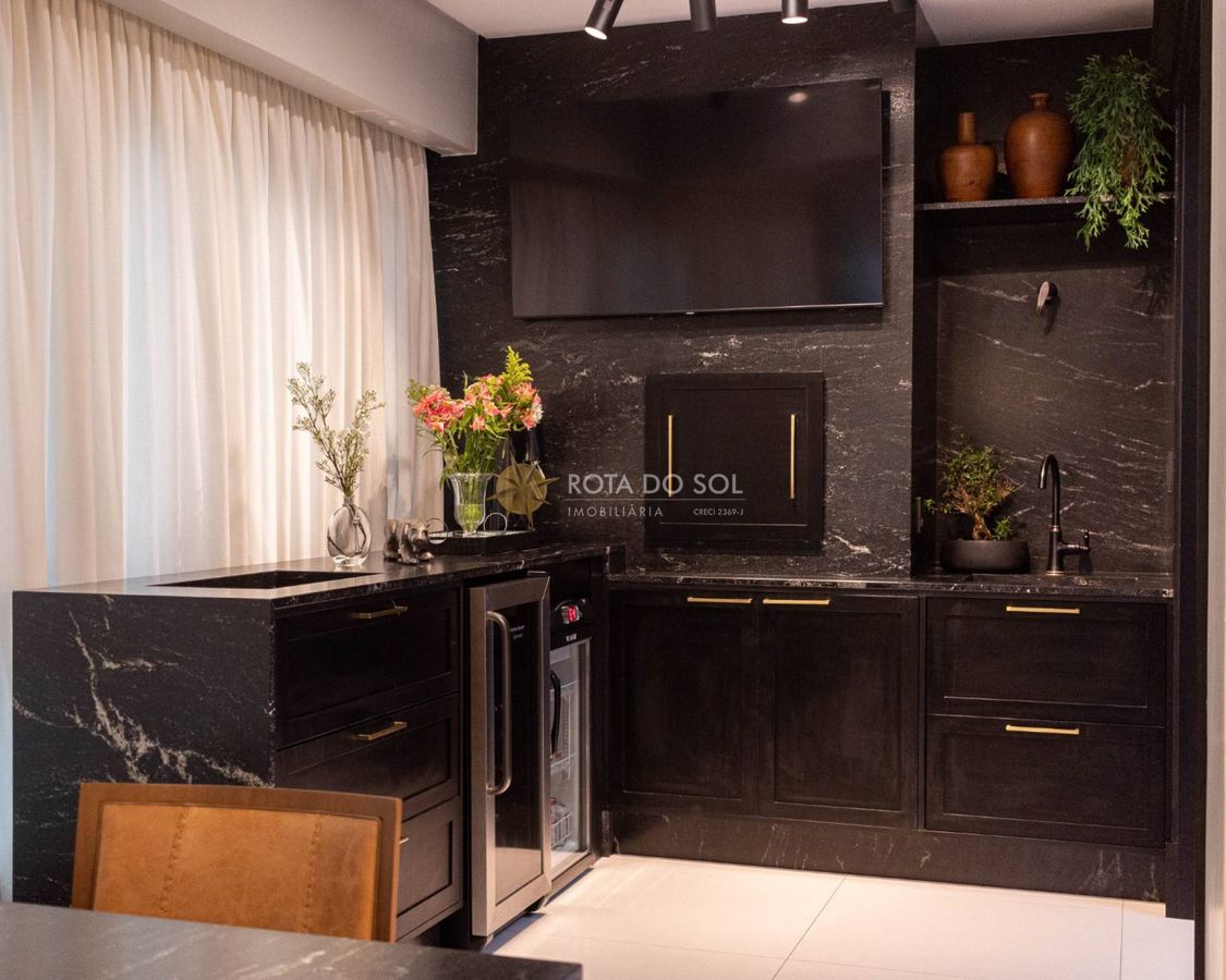 Imperial Palace Apartamento 5 Suítes e 3 Vagas em Meia Praia Itapema SC — foto 16