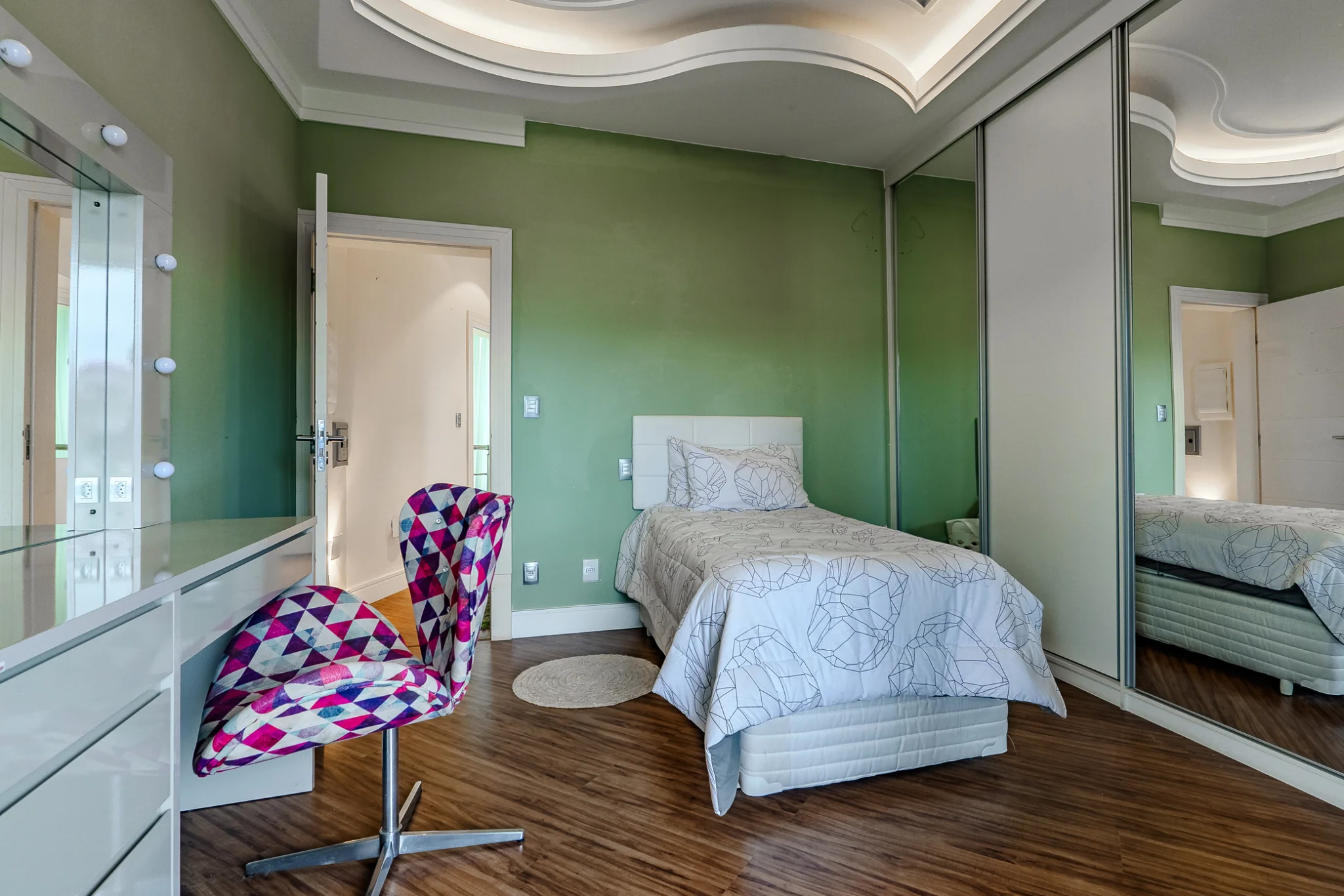 Casa à venda com 3 dormitórios no Campos do Conde III em Tremembé/SP. 