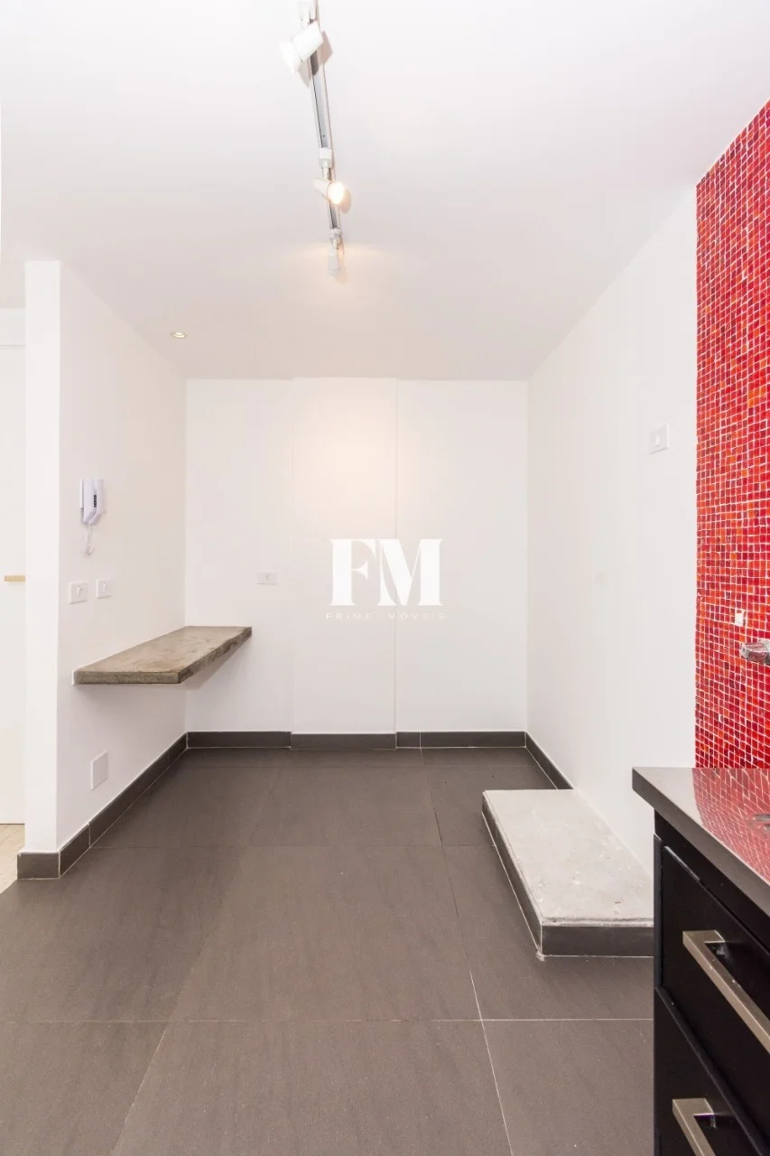 Humaitá | Rua Macedo Sobrinho | 2 Suítes | 97m² com Varanda, Vista Verde e 2 Vagas - foto 12