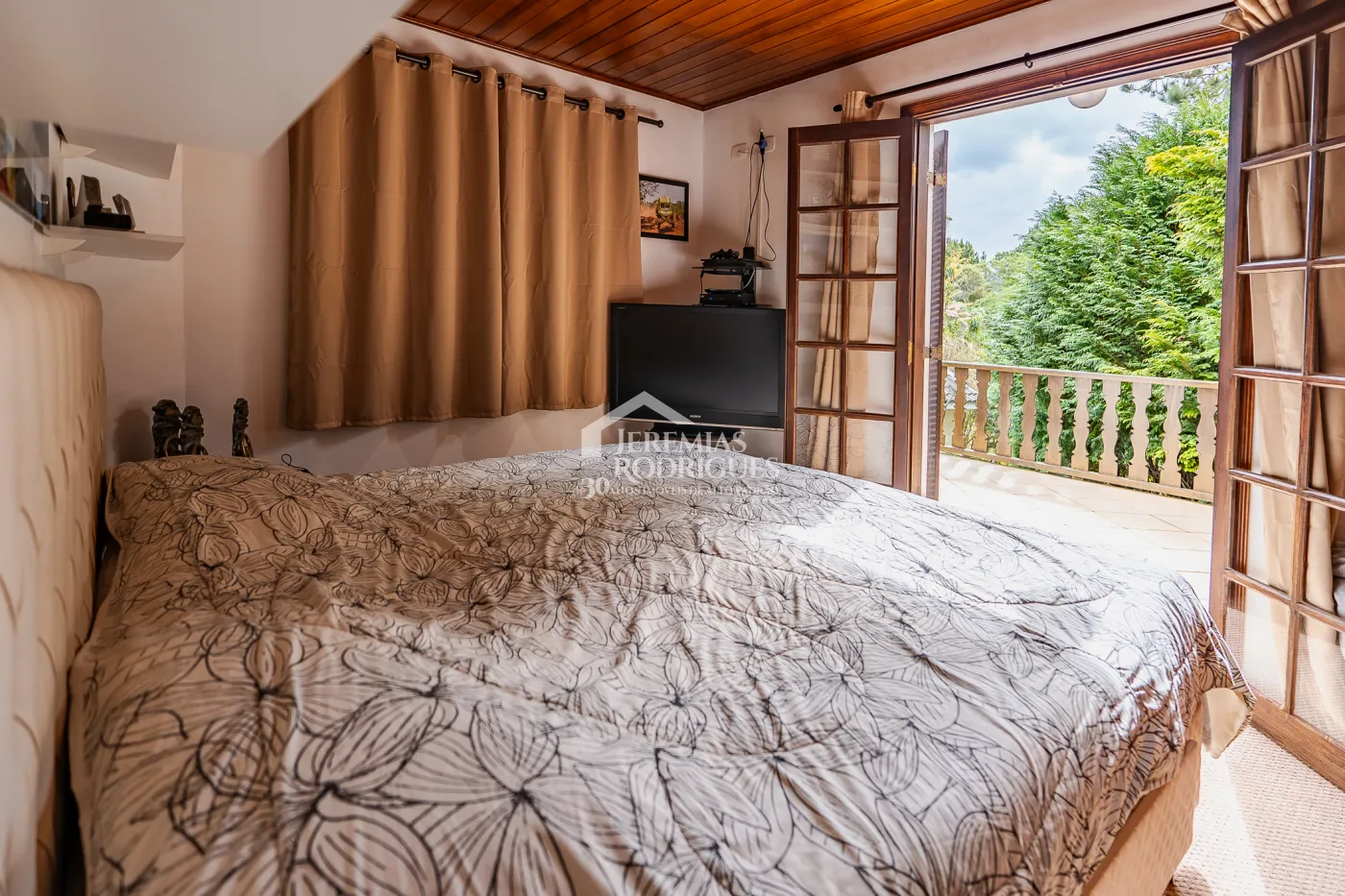 Casa com 4 dormitórios, 450 m² - Atalaia - Campos do Jordão/SP