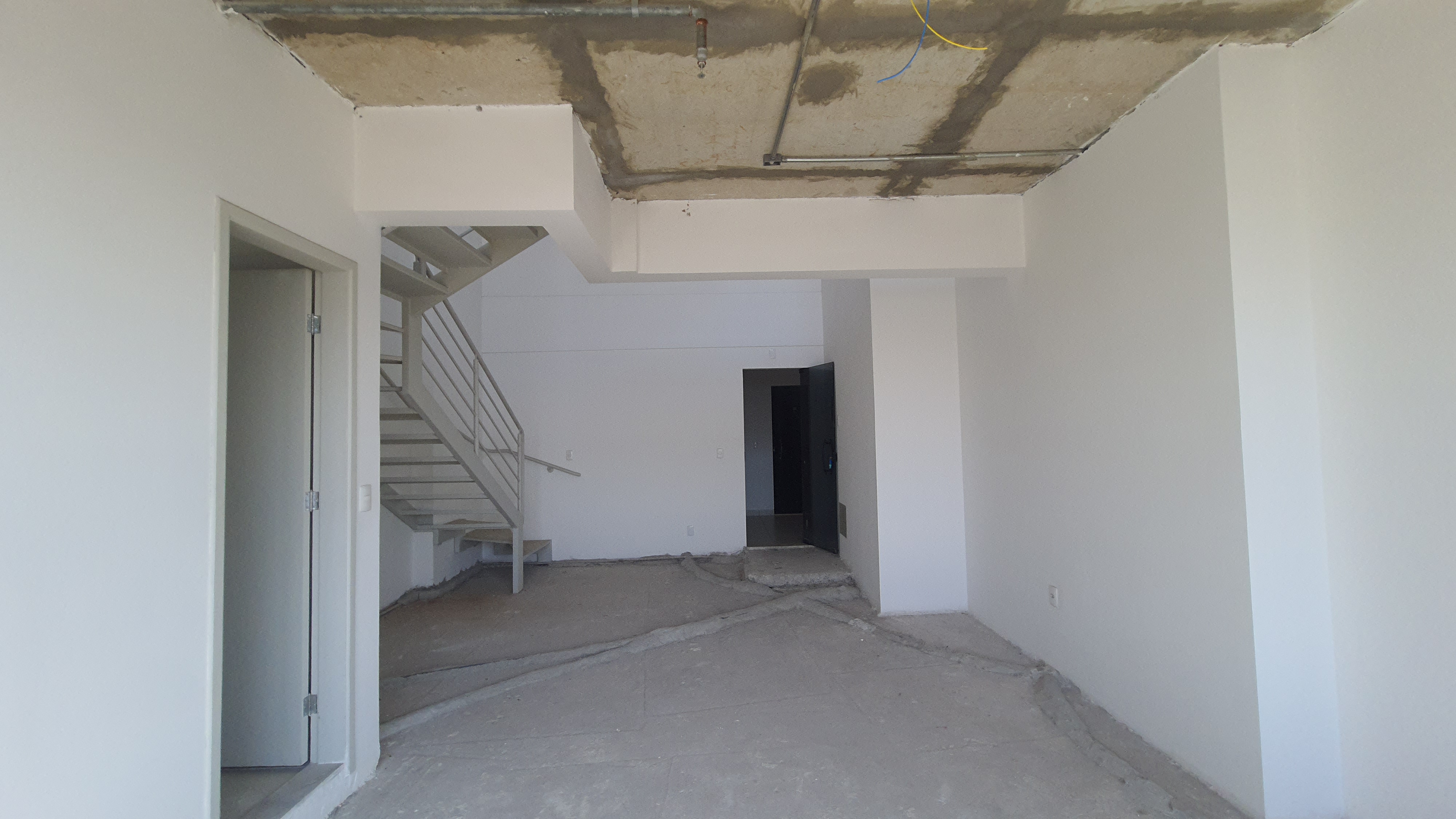 Sala comercial à venda, 70 m² no Edifício The One Office Tower em Taubaté/SP.