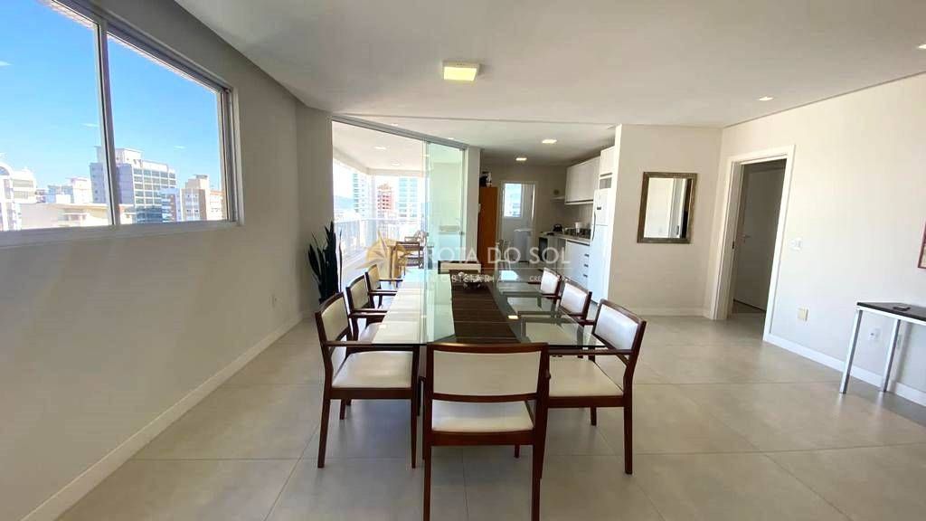 Place Vendome apartamento 4 suítes e 4 vagas na Meia Praia