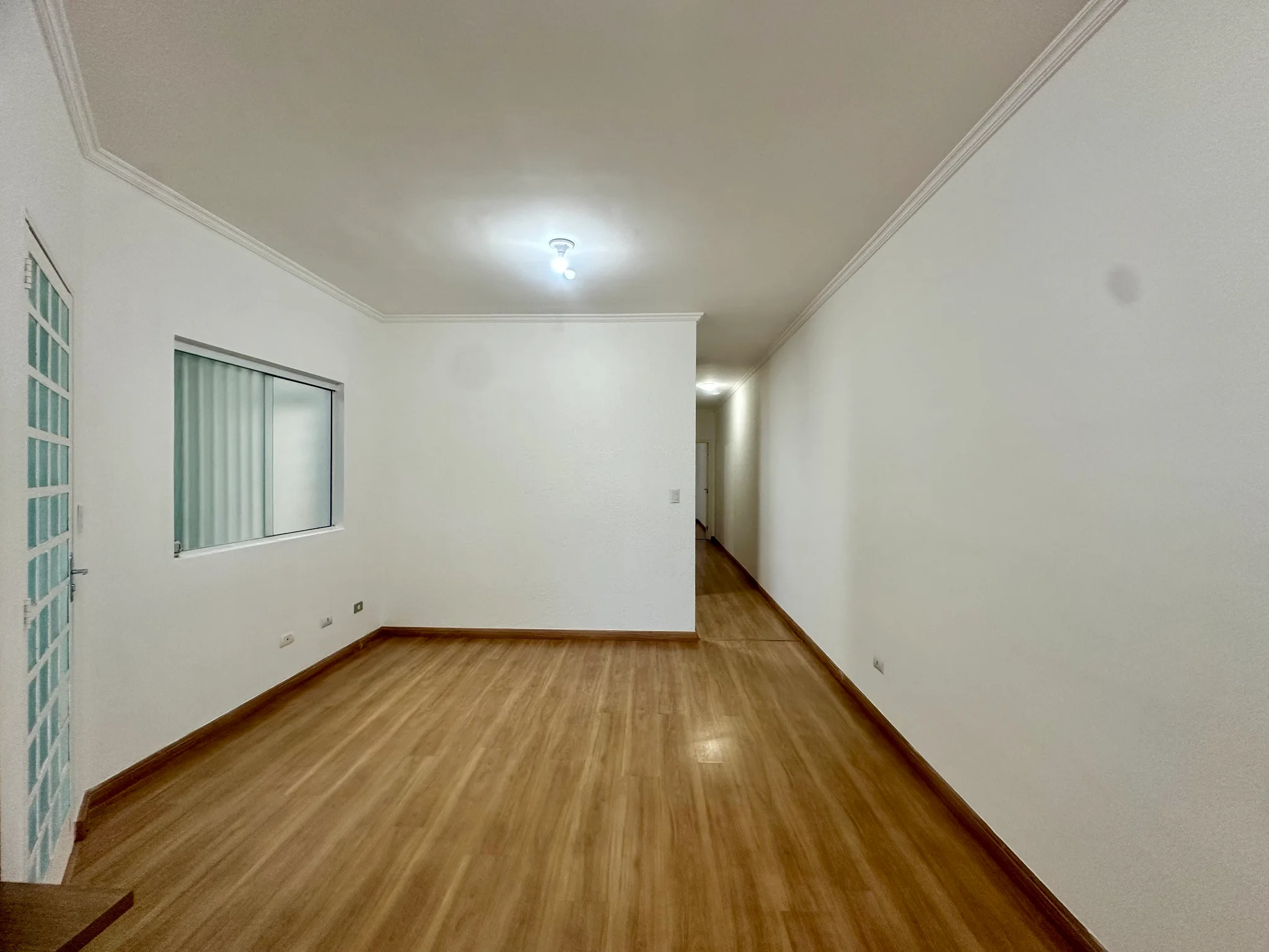 Casa para venda e locação no Condominio Vila Verde em Taubaté/SP. 