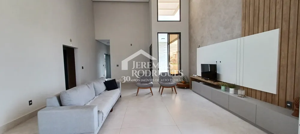 Casa com 3 suítes para venda e locação, com 245 m² no Condomínio Village Splendore em Pindamonhangaba/SP