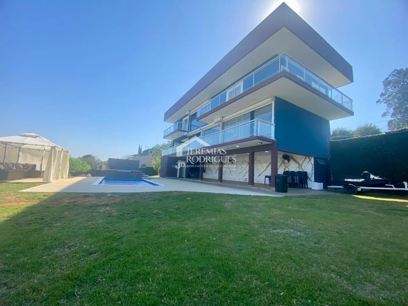 Casa à venda por R$ 1.700.000,00 - Taubaté/SP