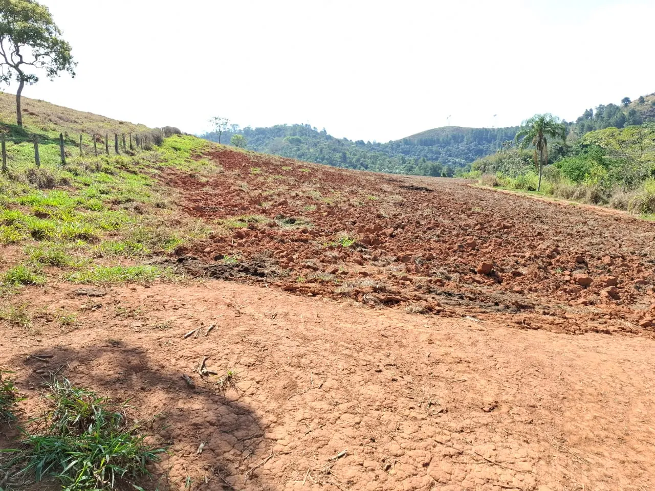 Fazenda à venda com 60 alqueires em Lorena/SP. 