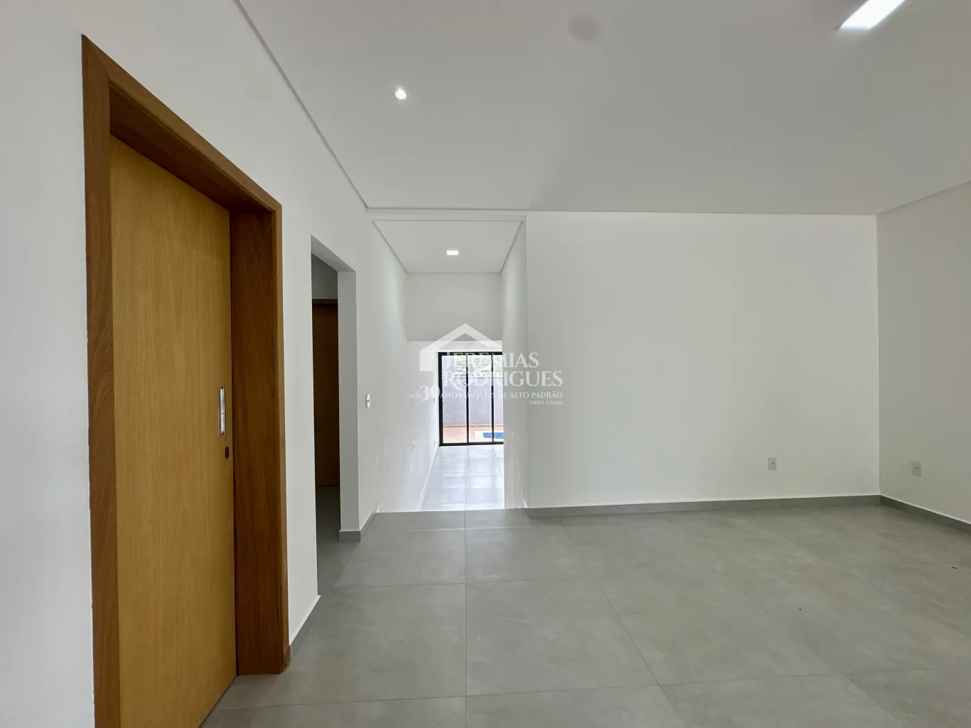 Casa para venda e locação com 3 suítes no Condomínio Cyrela Landscape em Taubaté/SP.