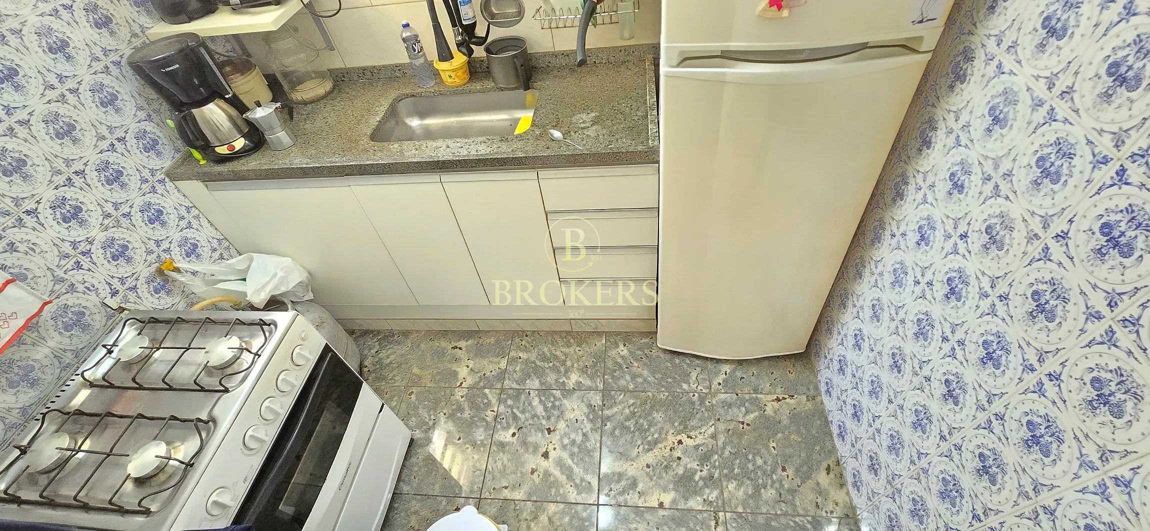 Apartamento Quarto e Sala  à Venda, Rua Joaquim Silva, Centro, a 650 metros do Metrõ Glória