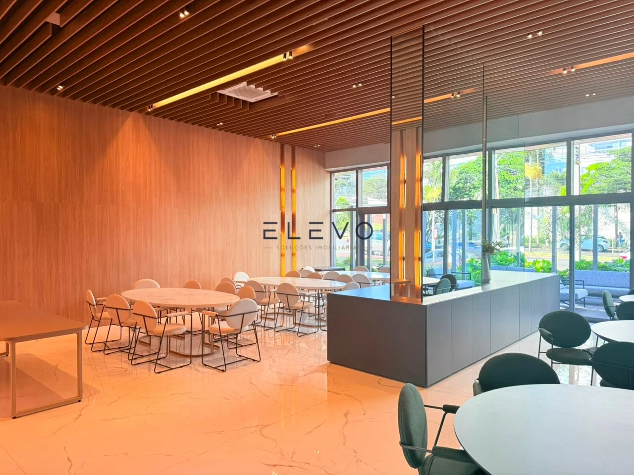 Apartamento Alto Padrão à Venda no Zetta Residence em Maringá | 172 m², 3 Suítes e 4 Vagas