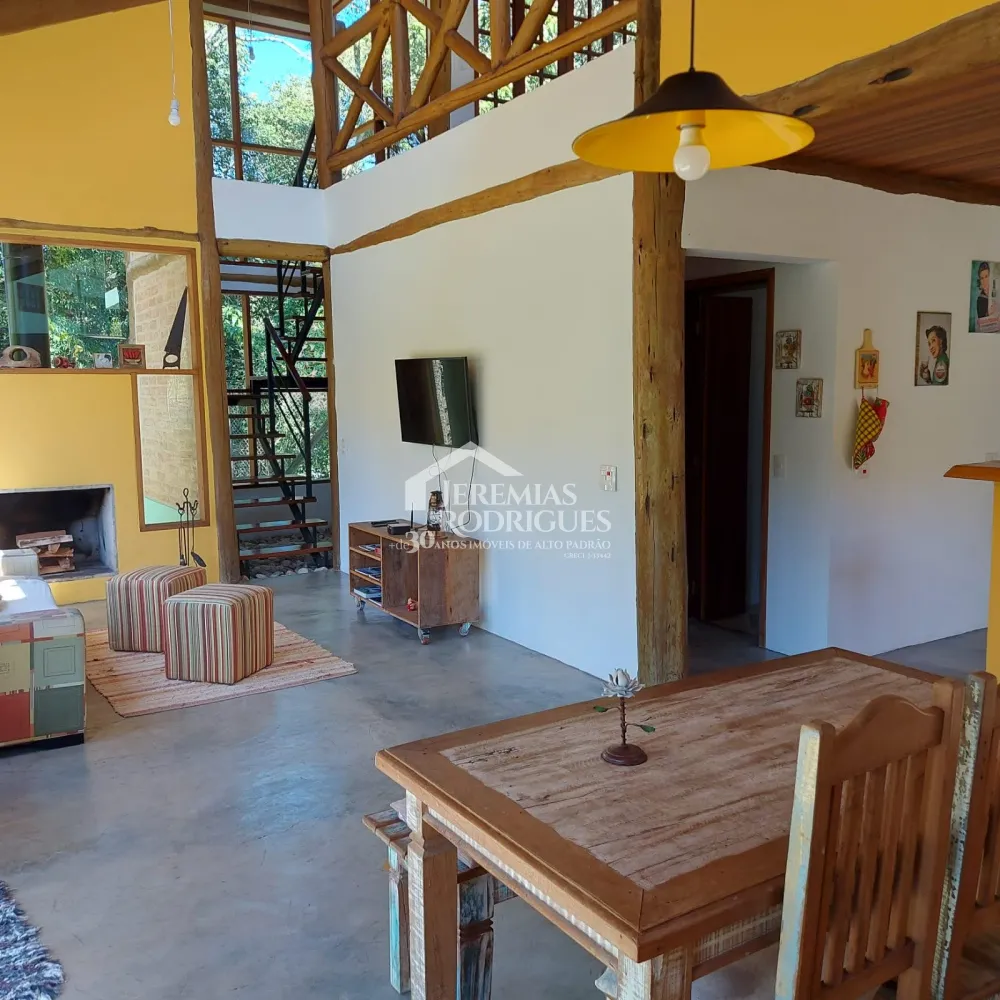 Casa com 4 quartos, 325 m² - Parque da Mantiqueira - Santo Antônio do Pinhal/SP