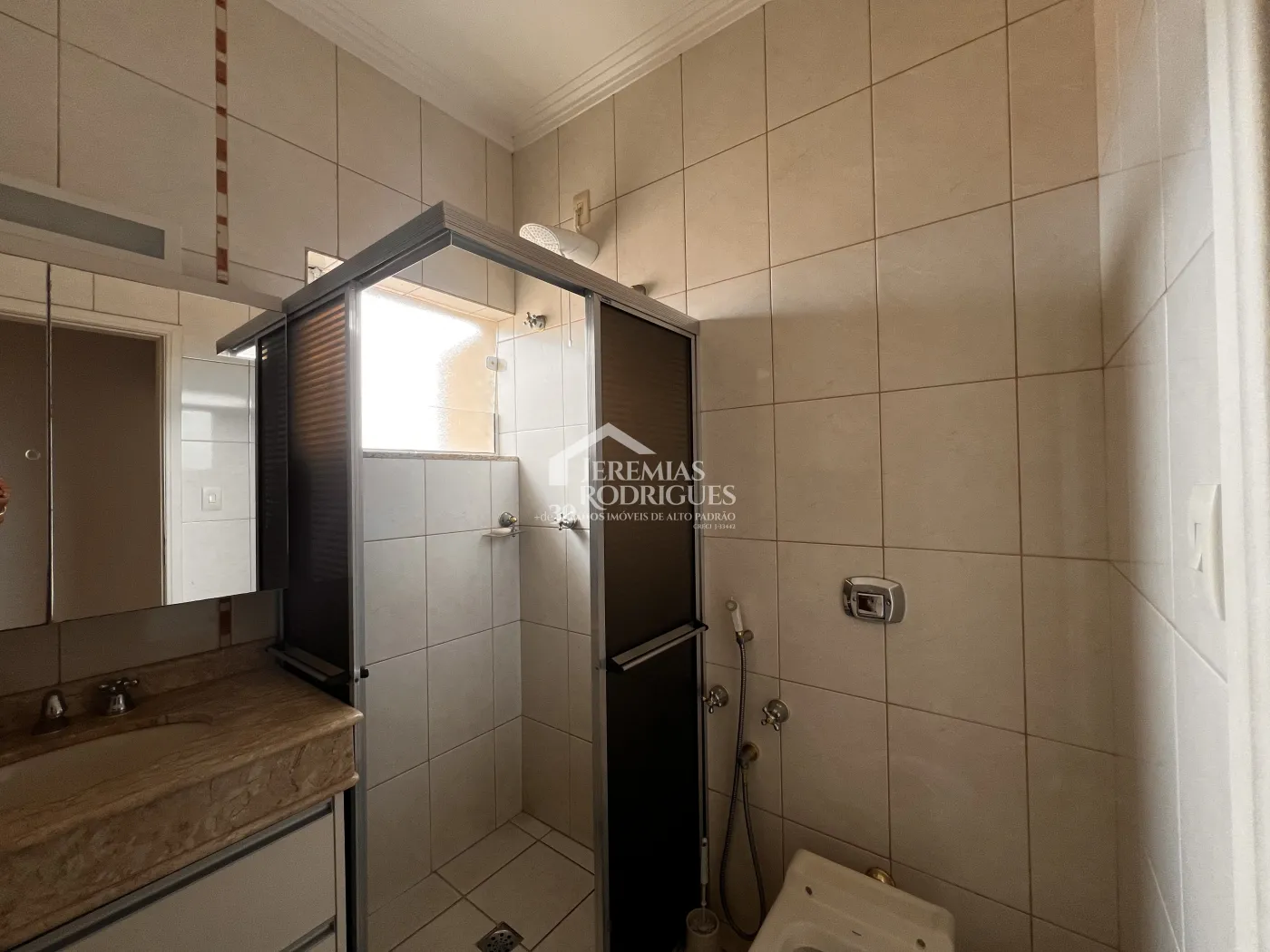 Casa com 4 dormitórios, 394 m² - Alto São Pedro - Taubaté/SP.