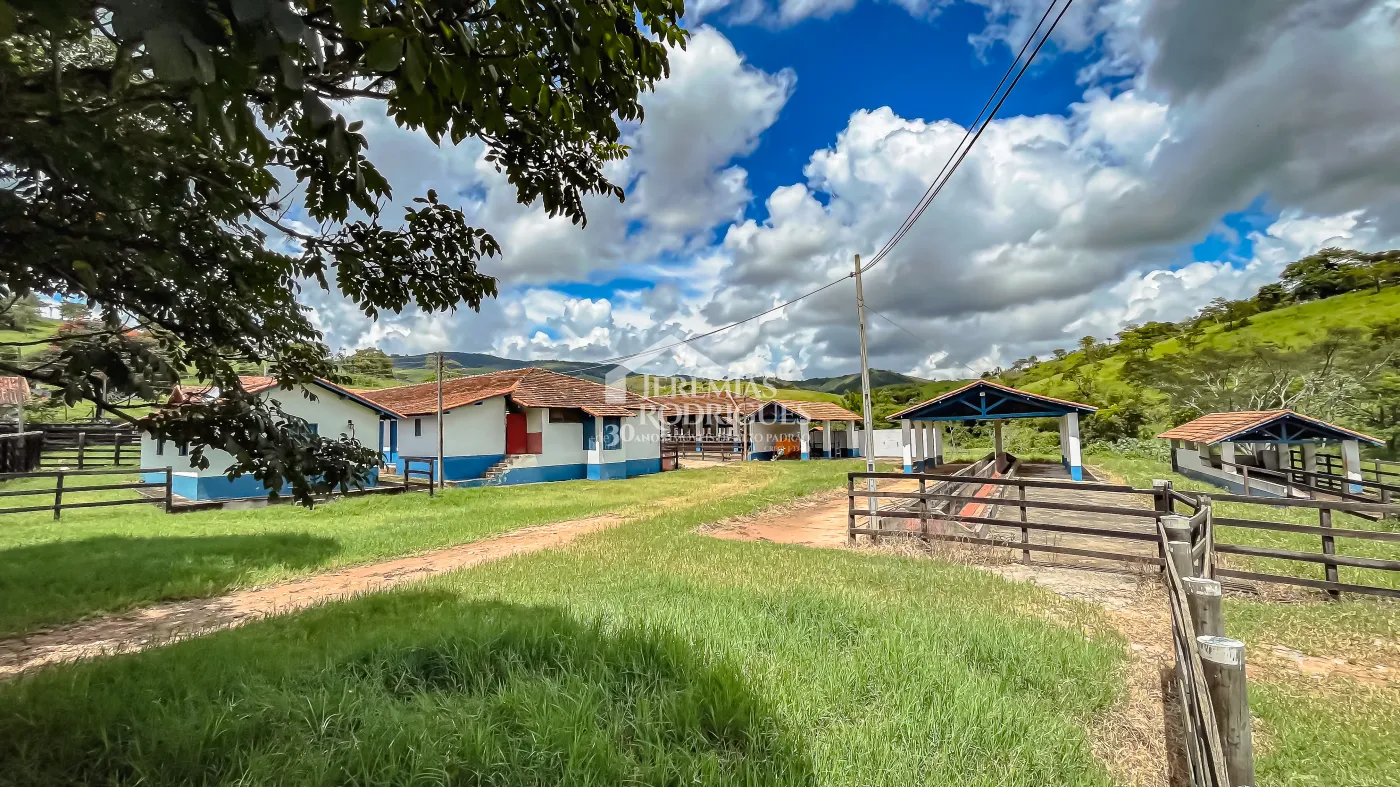 Fazenda com 2.808.000 m² - Caçapava/SP