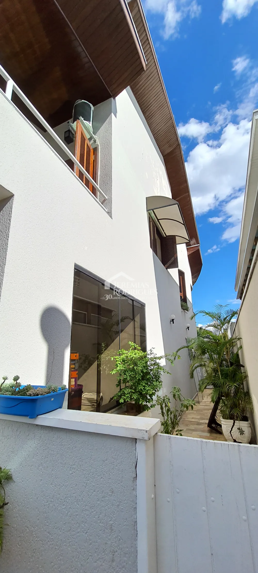 Casa com 3 dormitórios, 350 m² - Condomínio Taubaté Village - Taubaté/SP