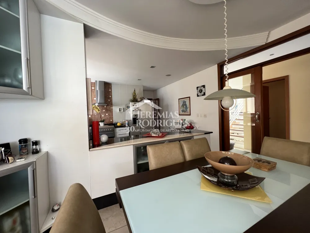 Casa com 3 quartos, 423 m² - Condomínio Taubaté Village - Taubaté/SP