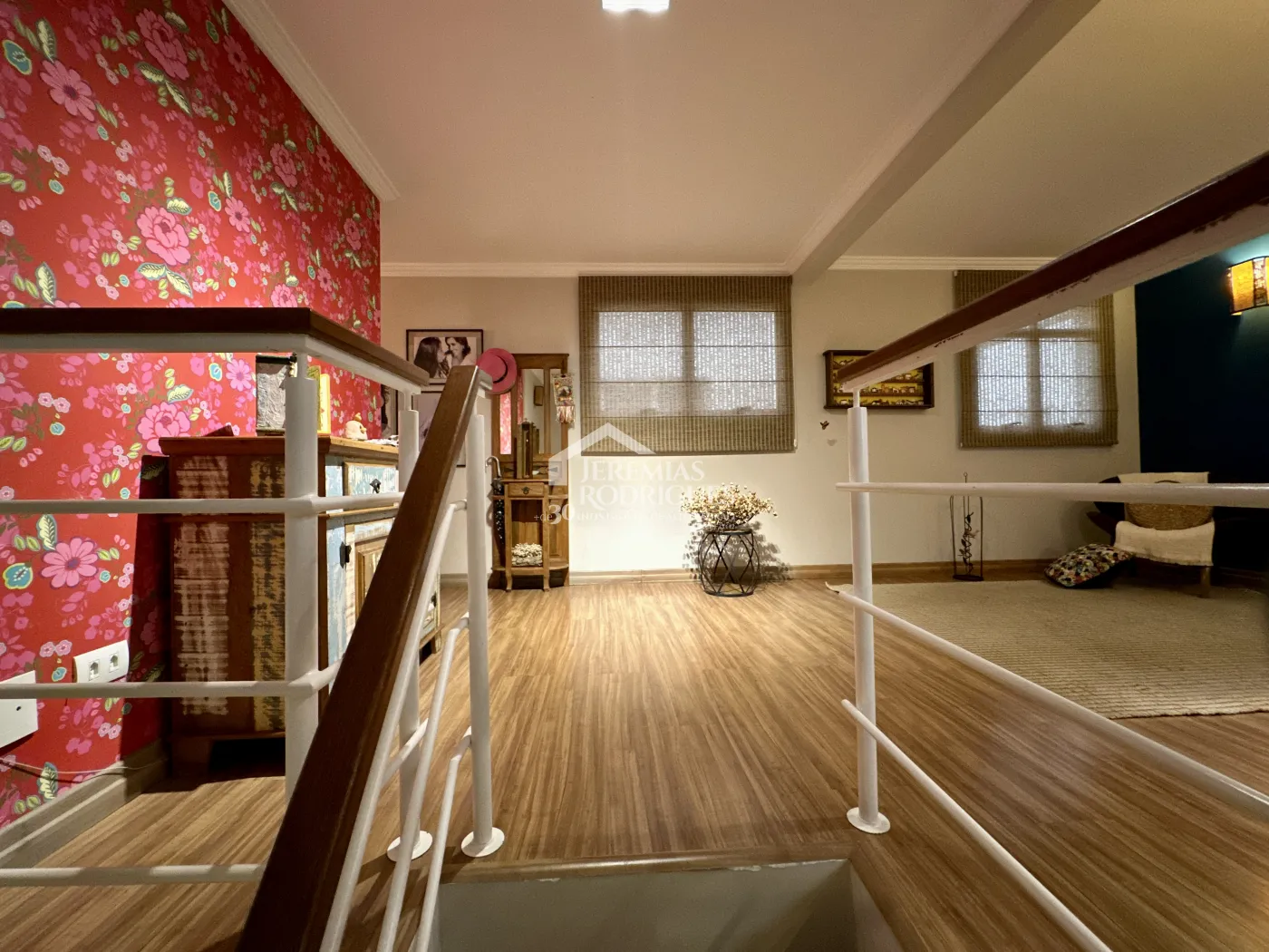 Apartamento com 2 dormitórios, 171 m² - Edifício Solar dos Juritis - Taubaté/SP.