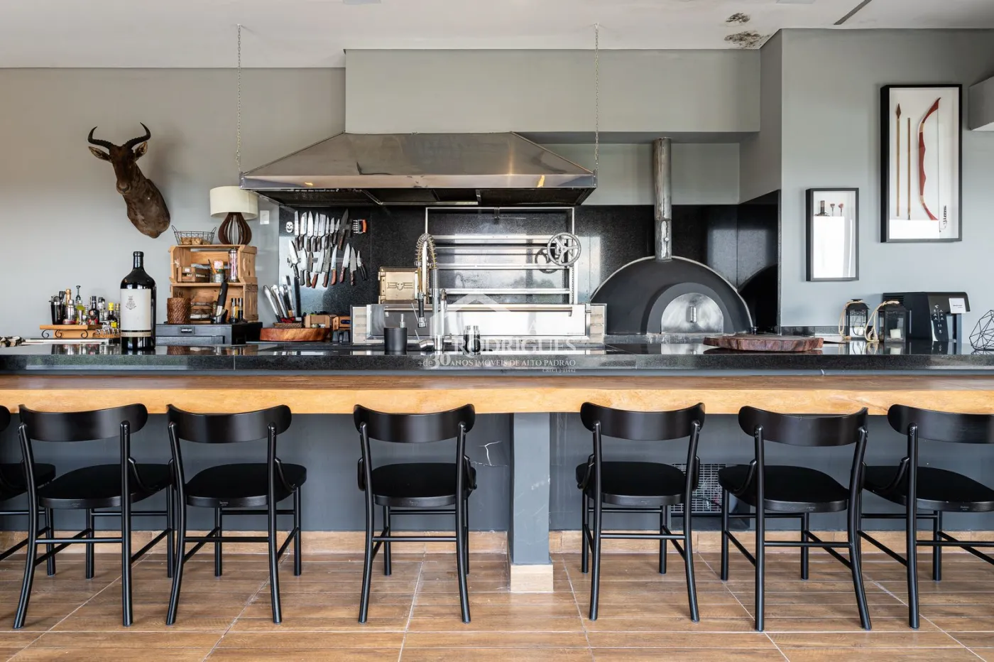 Casa para venda com 5 dormitórios no Residencial Estrelas da Mantiqueira em Campos do Jordão/SP