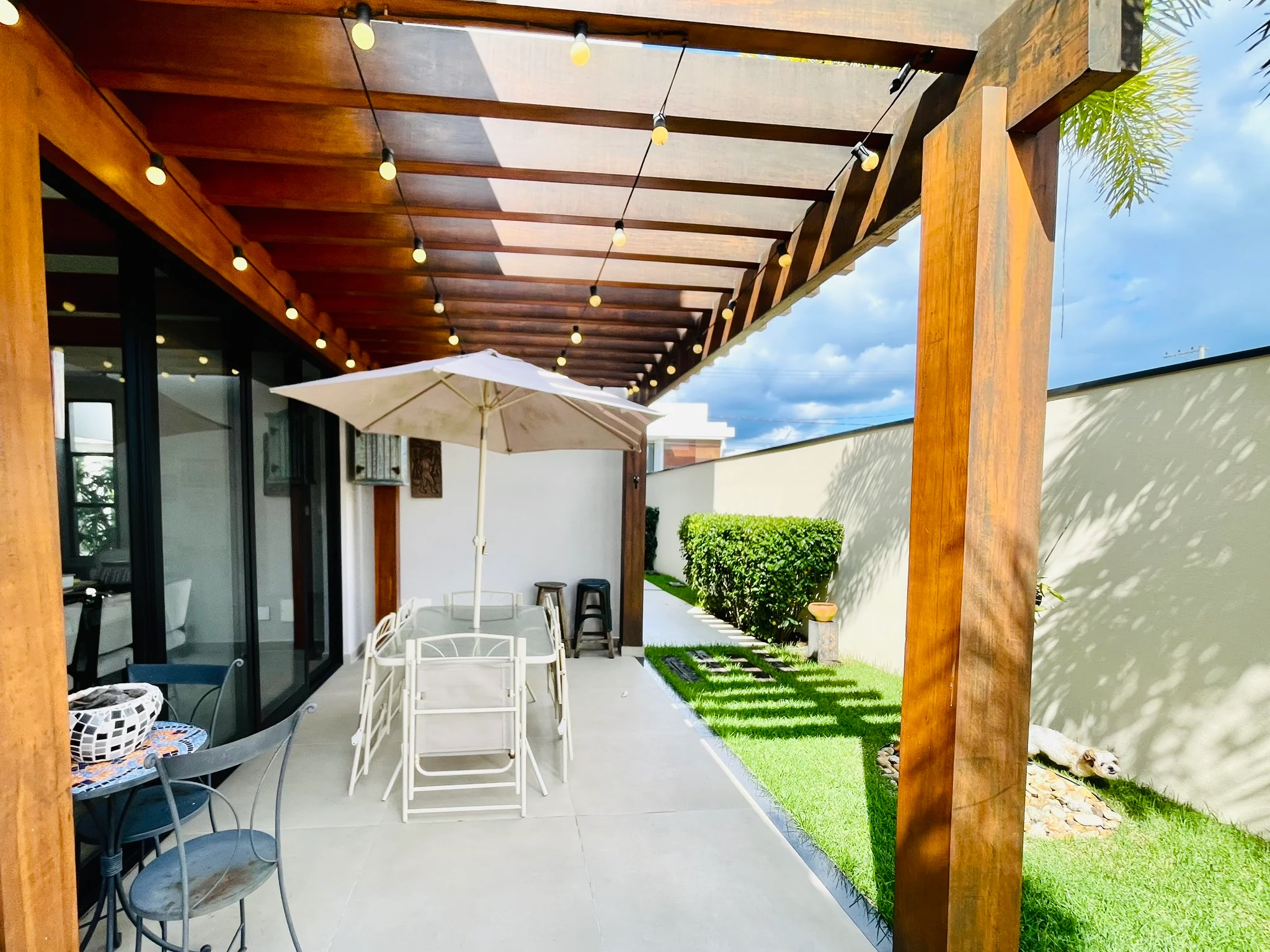 Casa à venda no Condomínio Terras de San Marco em Taubaté/SP.