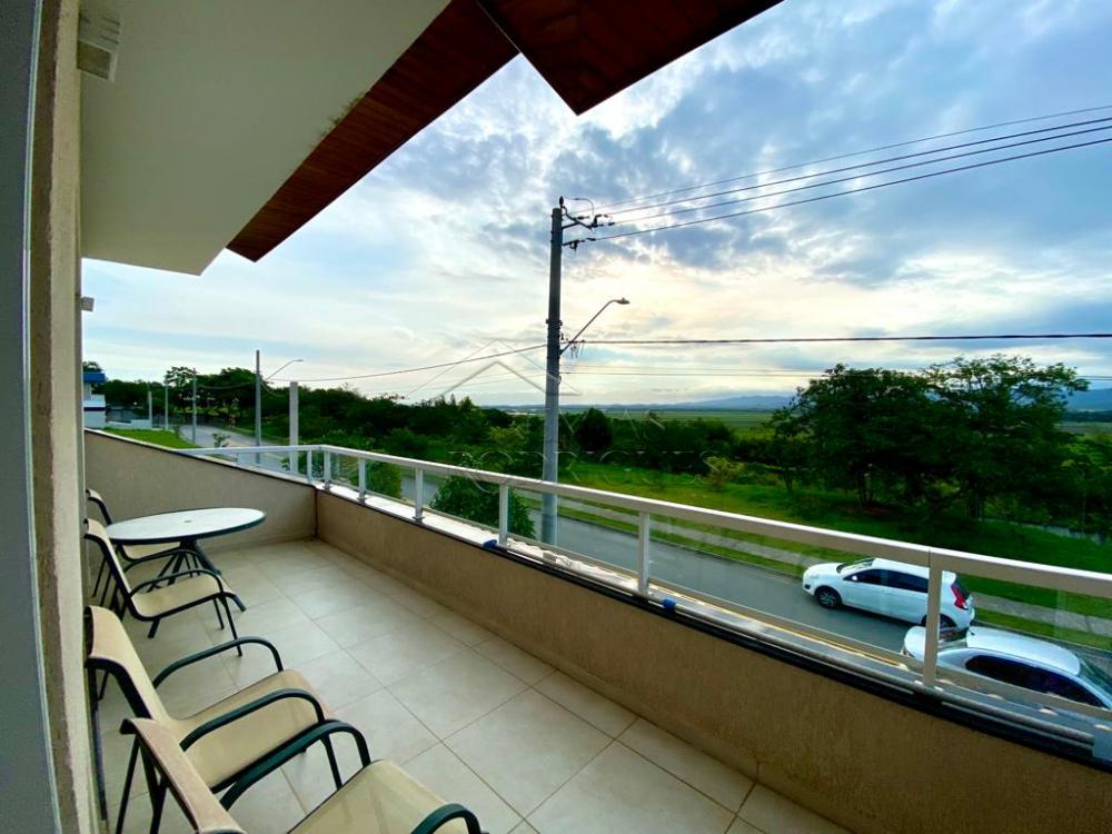 Casa à venda por R$ 2.850.000,00 - Taubaté/SP