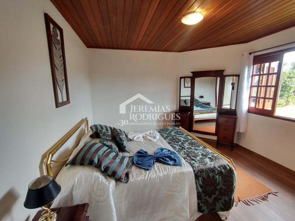 Casa com 4 suítes, 204 m² - Condomínio Jardim Véu da Noiva - Campos do Jordão/SP