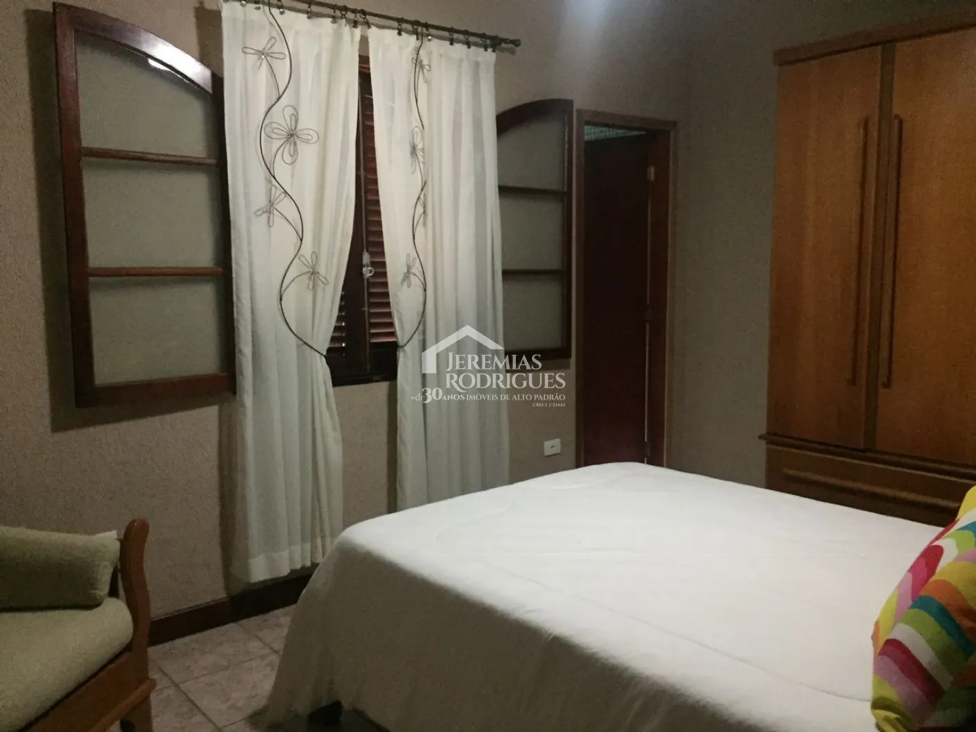 Rural misto à venda por R$ 1.800.000,00 - Pindamonhangaba/SP