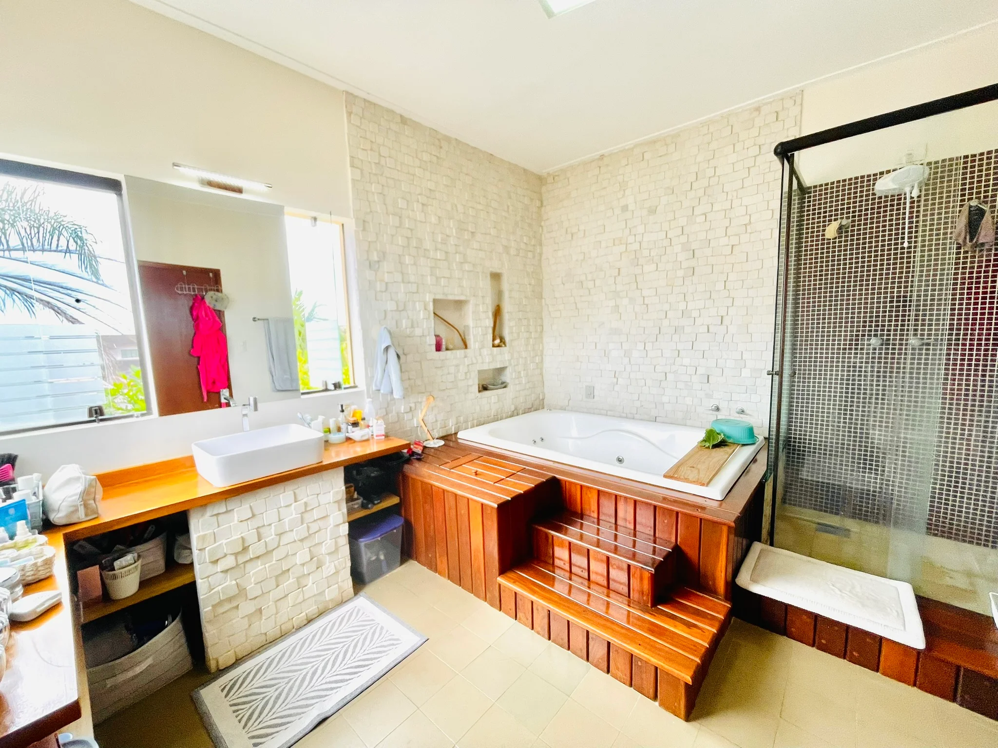 Casa com 3 dormitórios à venda no Condomínio Real Ville em Pindamonhangaba/SP