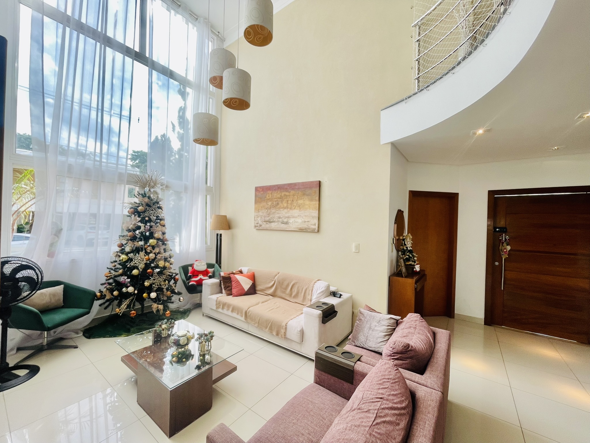 Casa para venda com 4 dormitórios no Condomínio Campos Do Conde I em Tremembé/SP