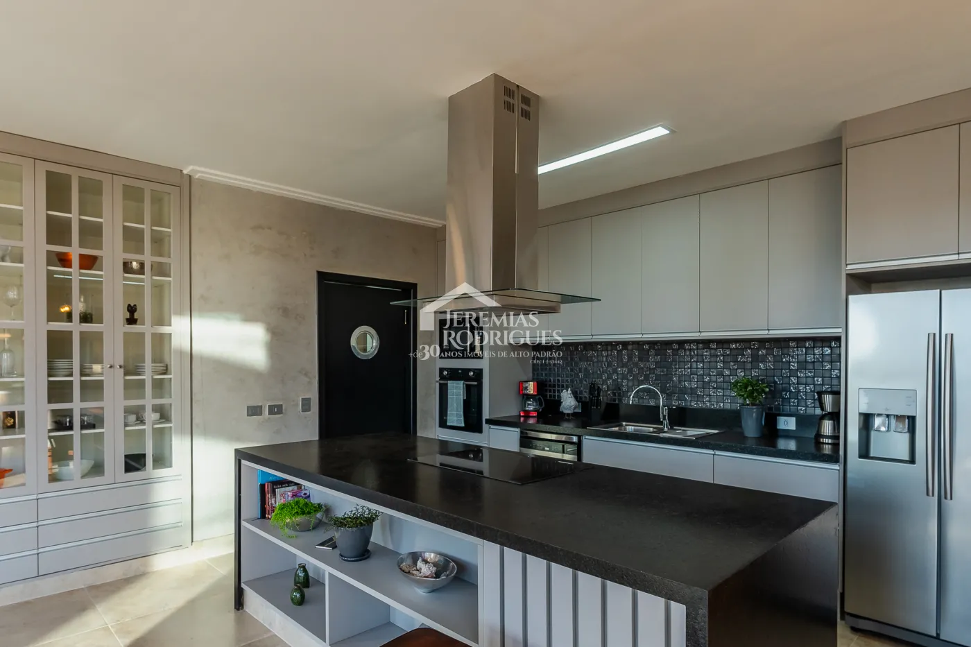 Casa com 4 suítes no condomínio Reserva Figueiredo em Campos do Jordão/SP