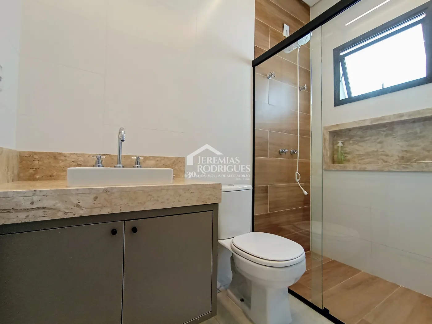 Casa para venda com 3 suítes no Condomínio Residencial Terrazzo Di Itália em Taubaté/SP