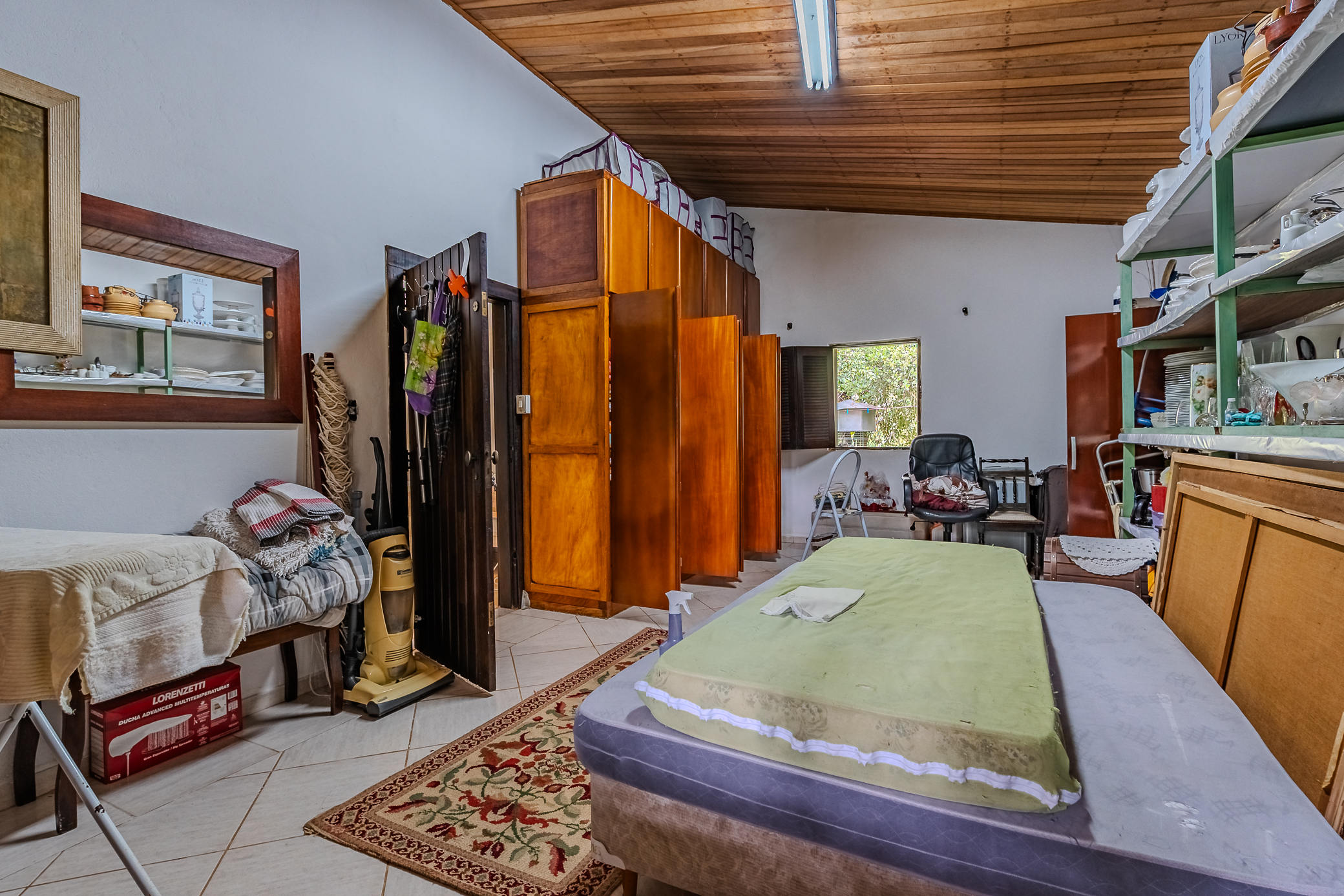 Sitio à venda com 9 dormitórios em São Luiz do Paraitinga/SP.