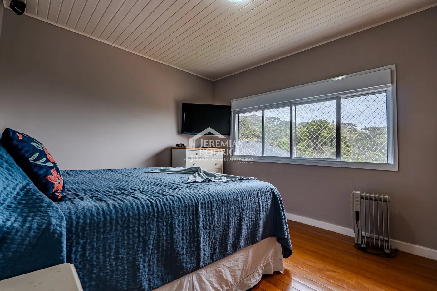 Casa à venda por R$ 4.400.000,00 - Campos do Jordão/SP
