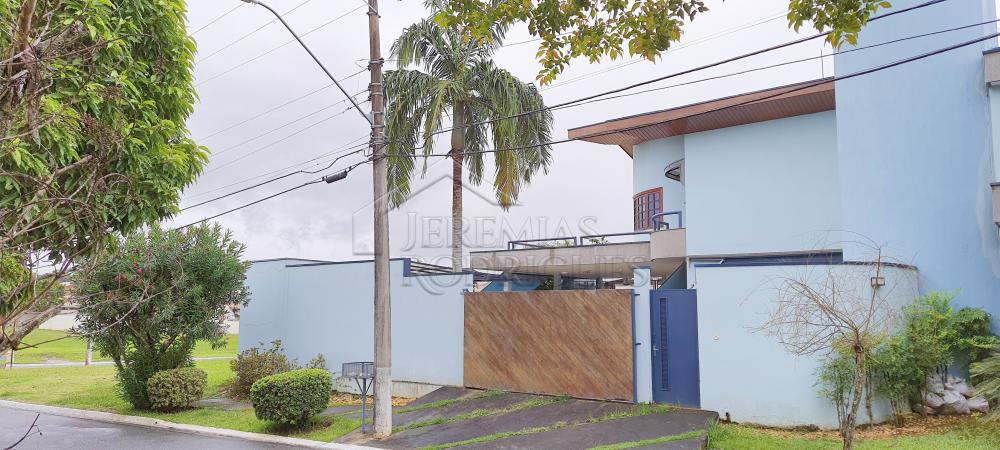 Casa à venda por R$ 2.000.000,00 - Taubaté/SP