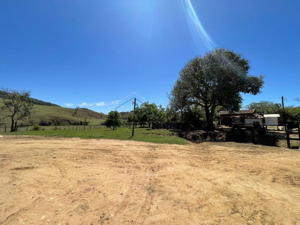 Fazenda com 2 quartos, 2.553.500 m², à venda por R$ 5.800.000- Lorena - Lorena/SP