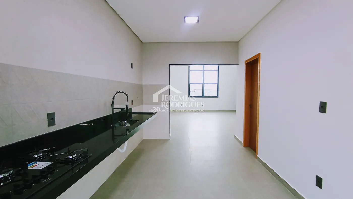 Casa à venda com 3 dormitórios no Condomínio Perolas do Vale em Tremembé/SP.