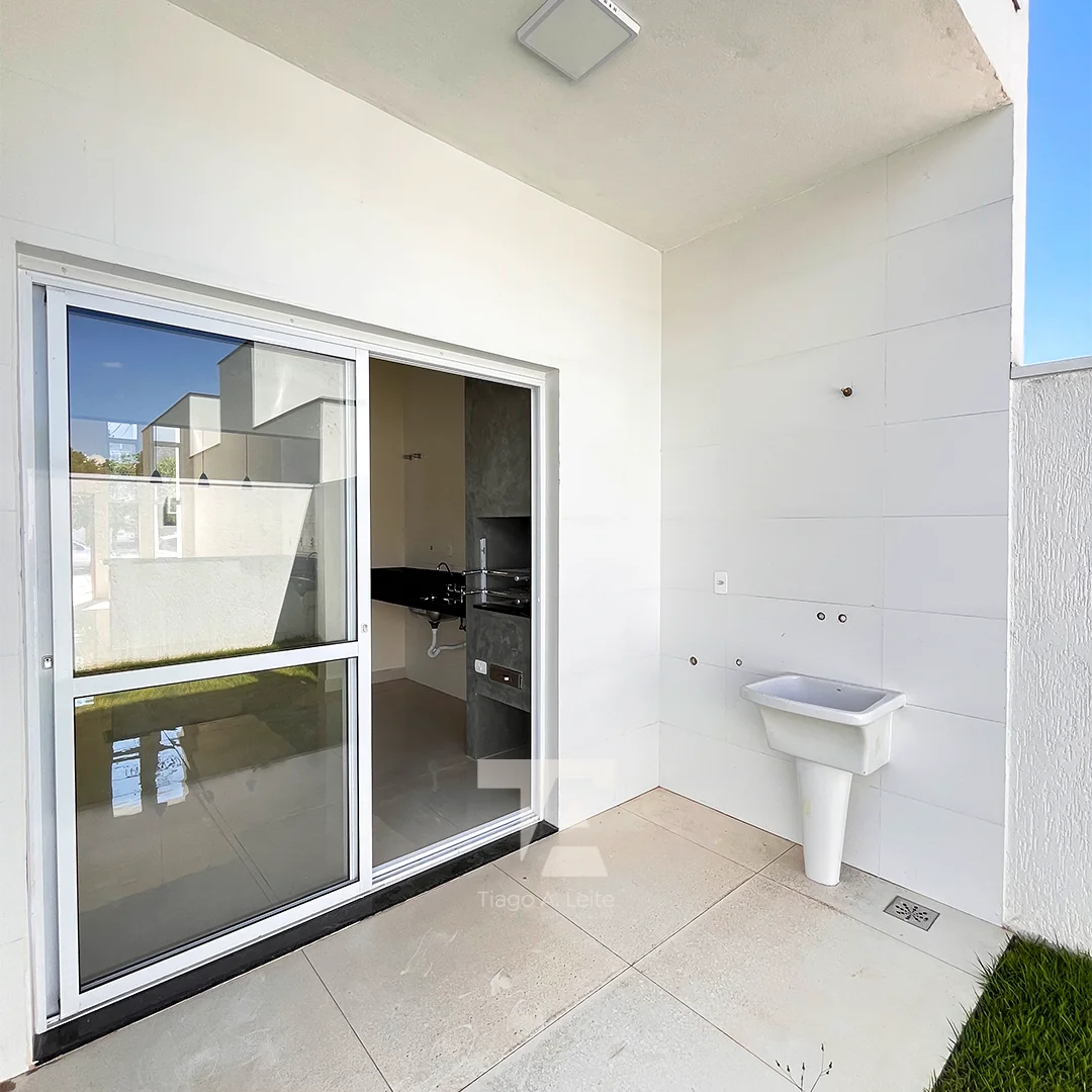 Casa térrea com 3 dormitórios à venda no Laguna Residencial em Pindamonhangaba/SP
