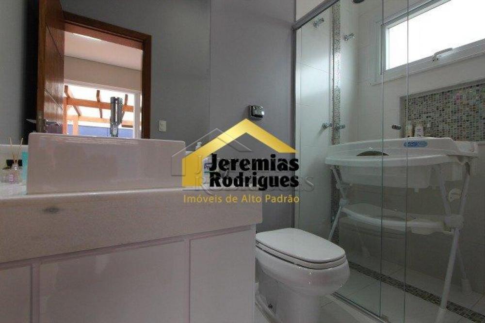 Casa à venda com 3 dormitórios no Condomínio San Marco em Taubaté/SP