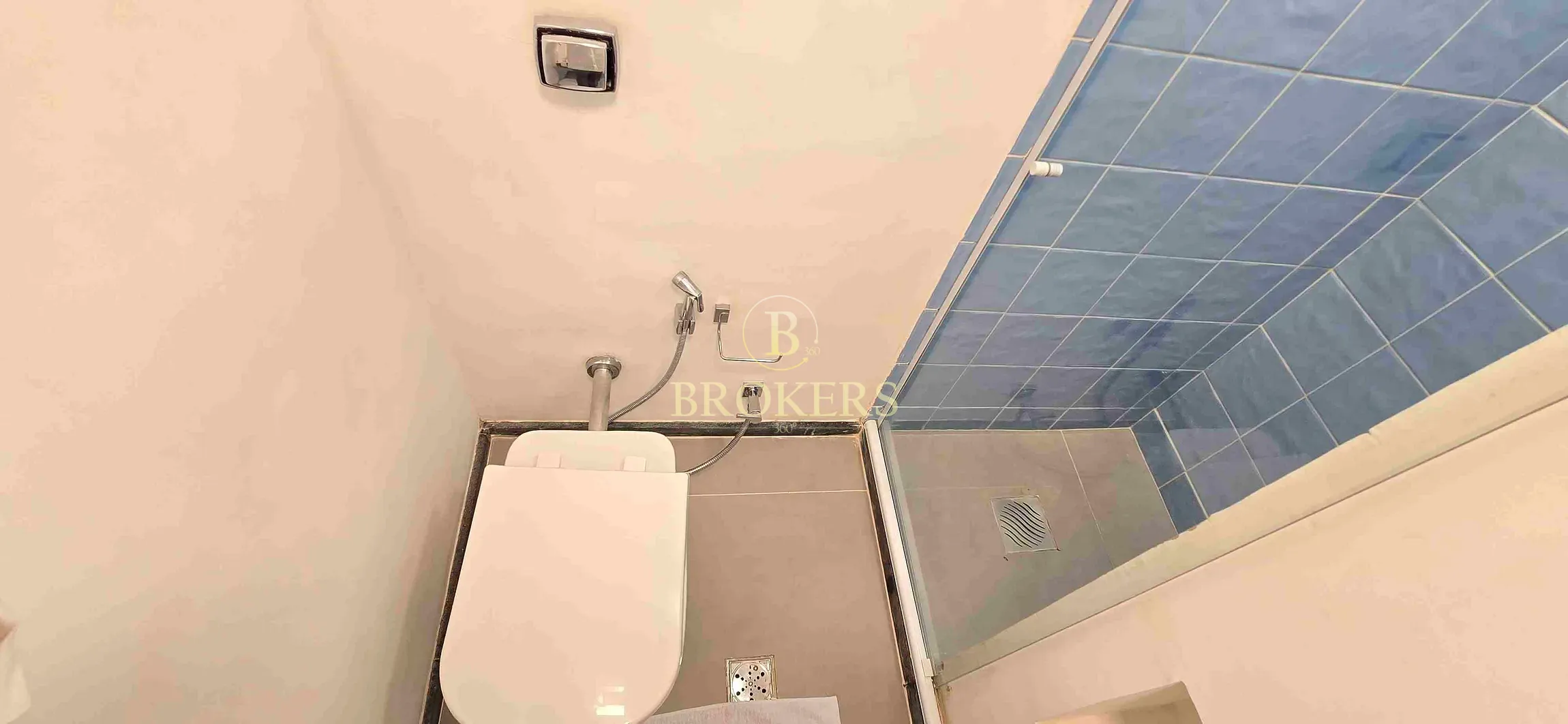 Apartamento à venda, Rua Domingos Ferreira, Copacabana, Rio de Janeiro. A uma quadra da praia, orig