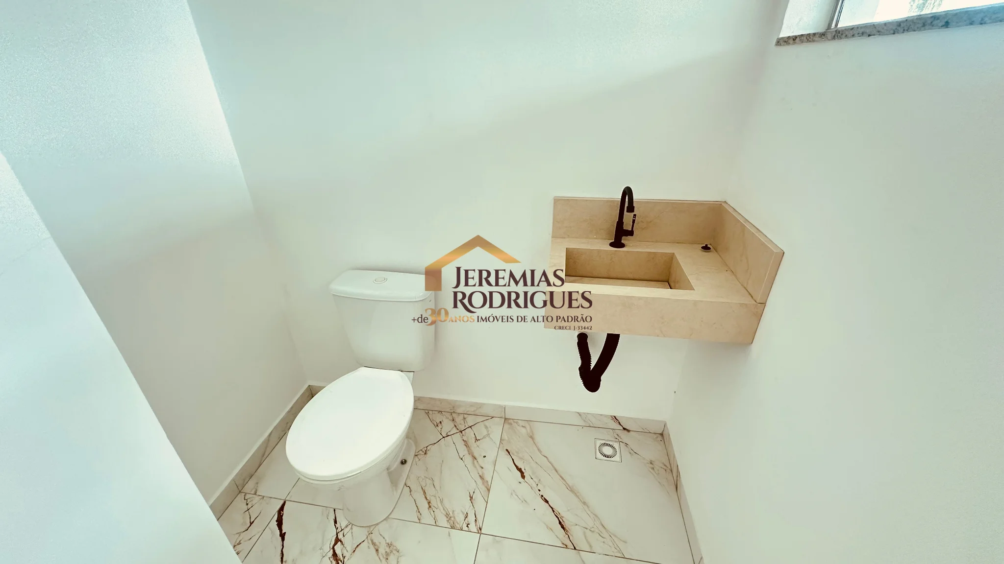 Sala Comercial para locação no bairro Chácara da Galega em Pindamonhangaba/SP. — foto 5