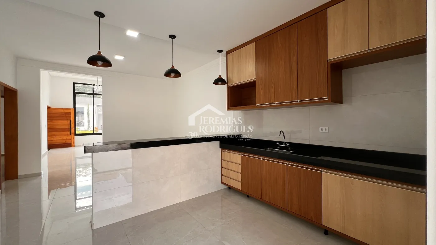 Casa para venda com 3 dormitórios no Condomínio Residencial Tecoara em Taubaté/SP