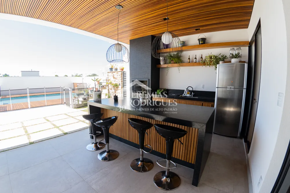 Casa com 4 suítes, 529,3 m² - Condomínio Colonial Village II - Pindamonhangaba/SP