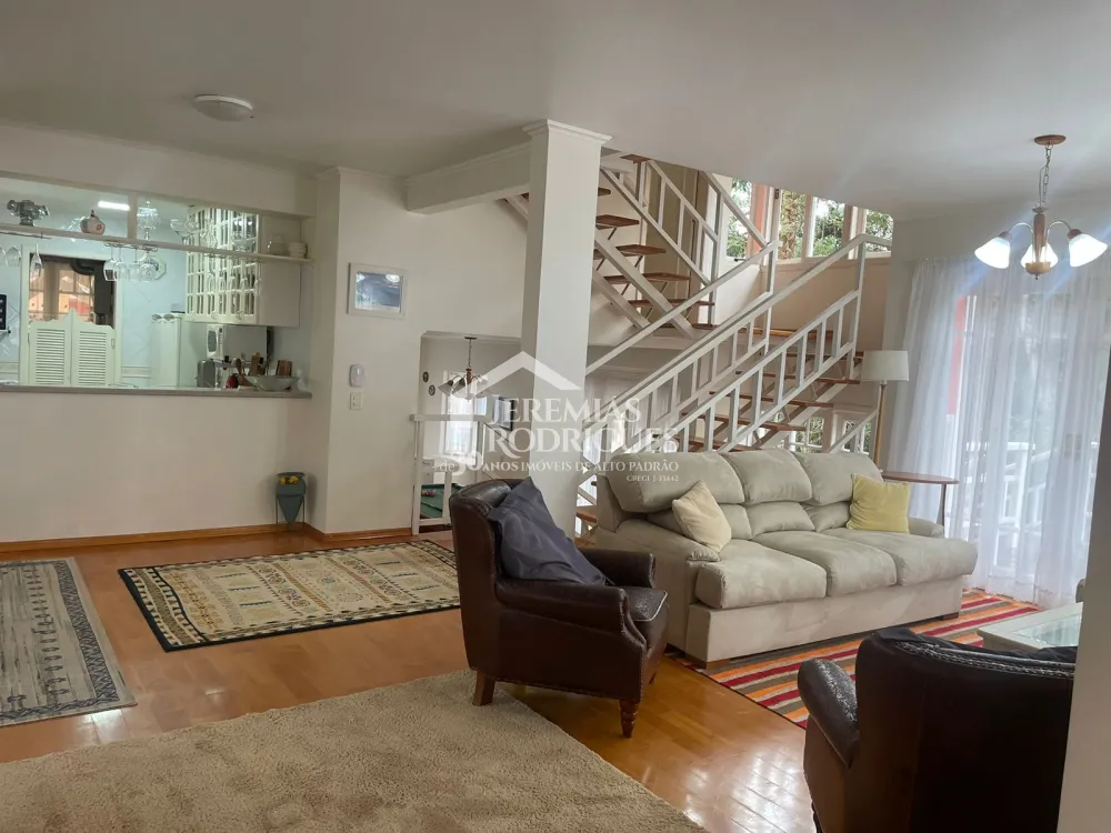 Casa com 6 dormitórios, 362 m² - Condomínio Iporanga, em Campos do Jordão/SP.