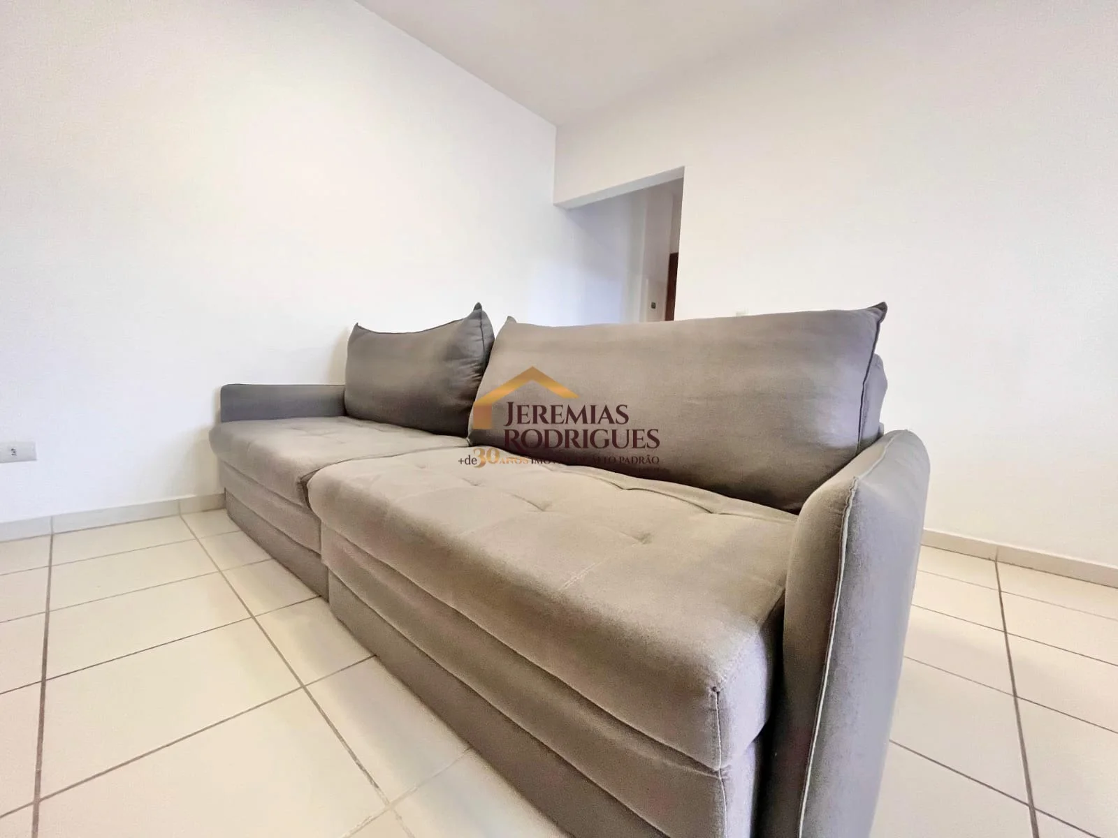 Apartamento Semi mobiliado, porteira fechada à venda no Bairro do Itaguá em Ubatuba/SP. — foto 5