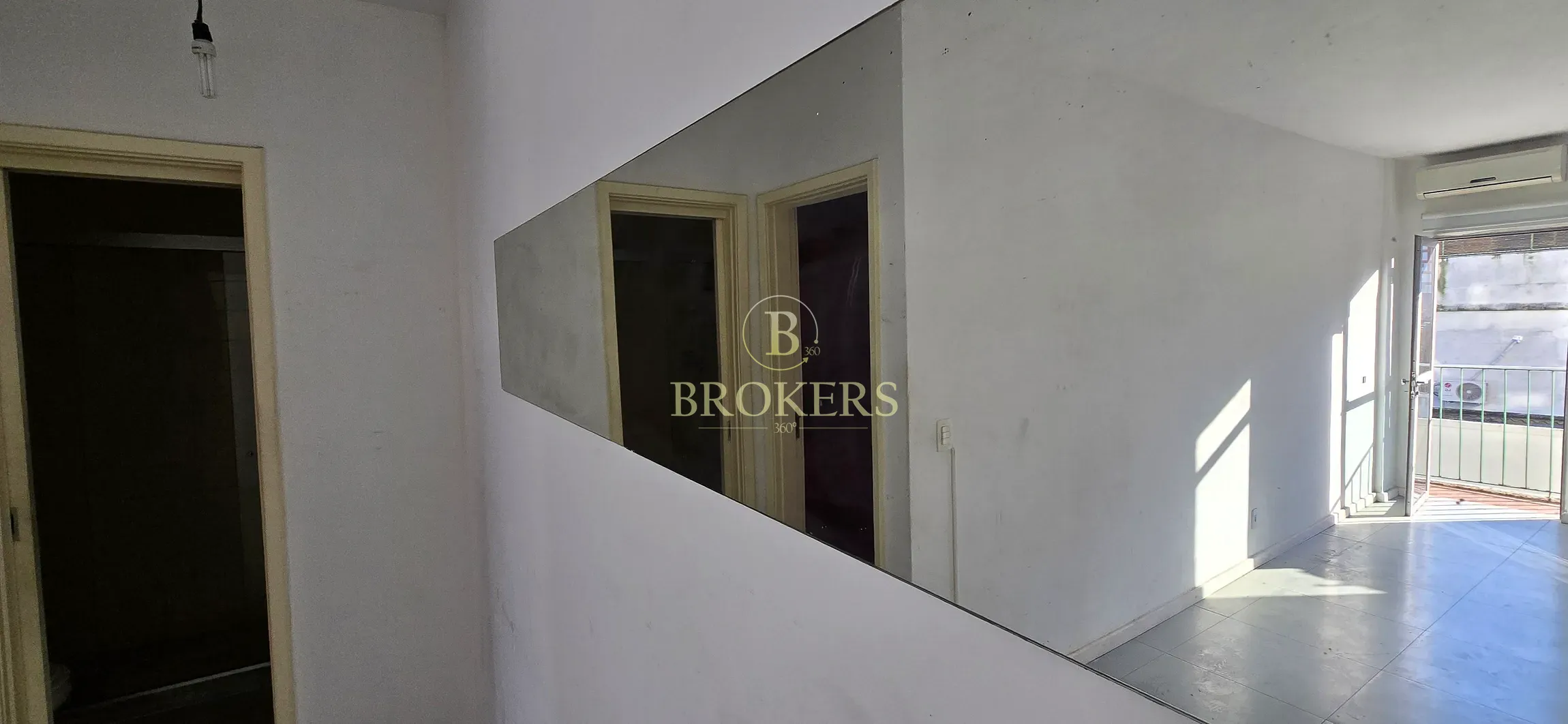 Apartamento quarto e sala a venda em Botafogo com Varanda, vista para o Cristo e Vaga de Garagem. — foto 7