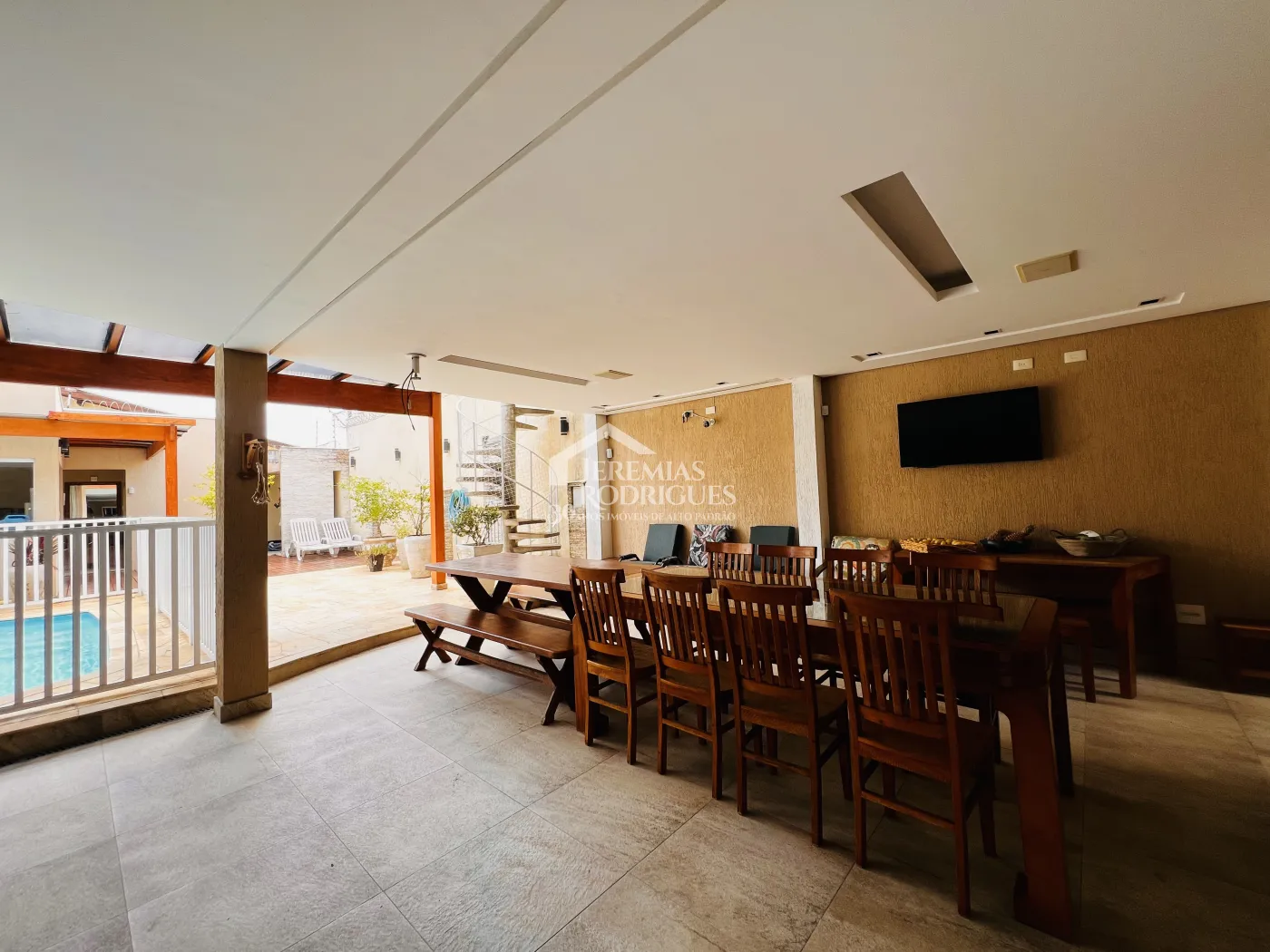 Casa com 4 dormitórios, 394 m² - Alto São Pedro - Taubaté/SP.