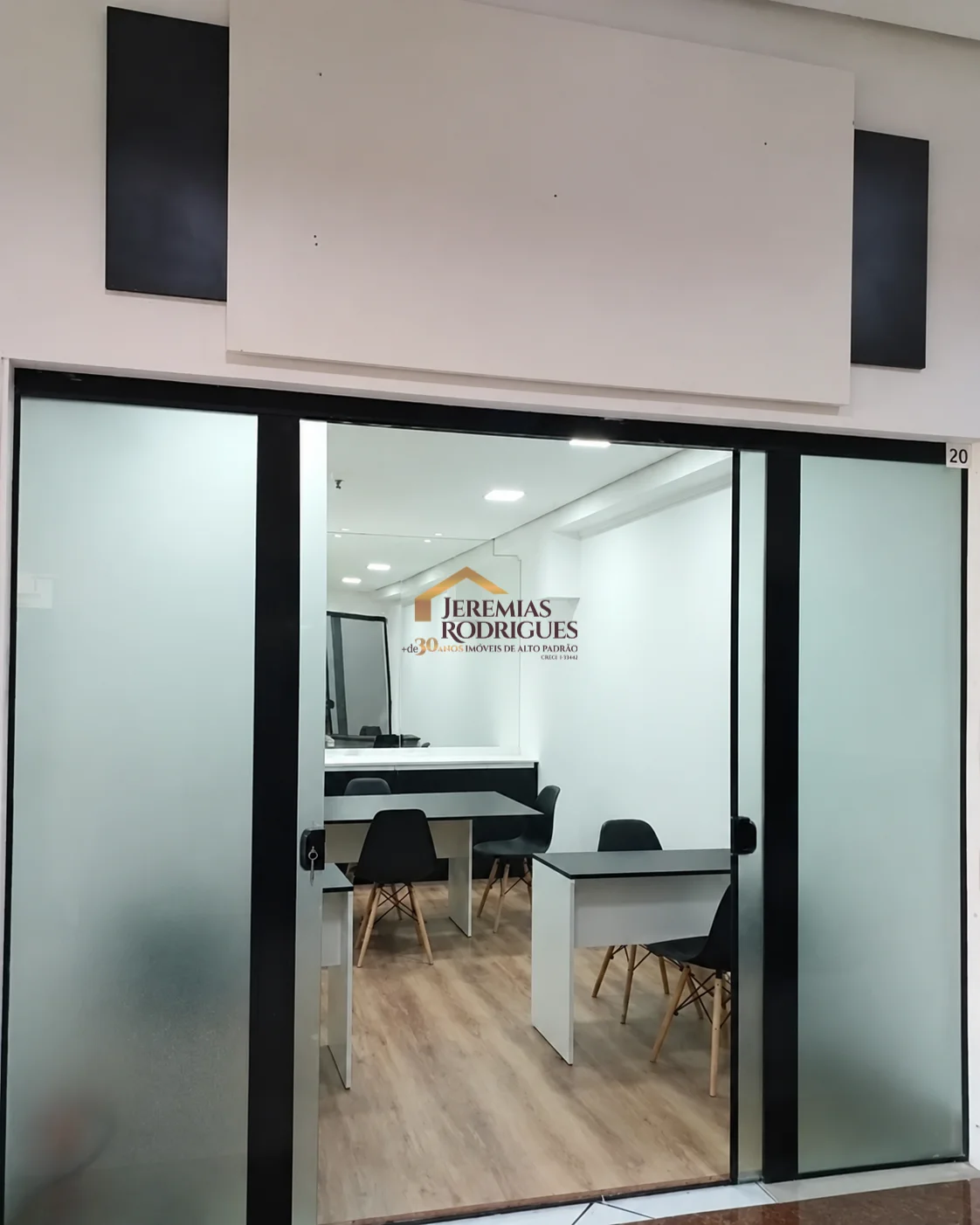 Salas comerciais no Condomínio Empresarial Star Shop no Centro em Taubaté/SP. — foto 10