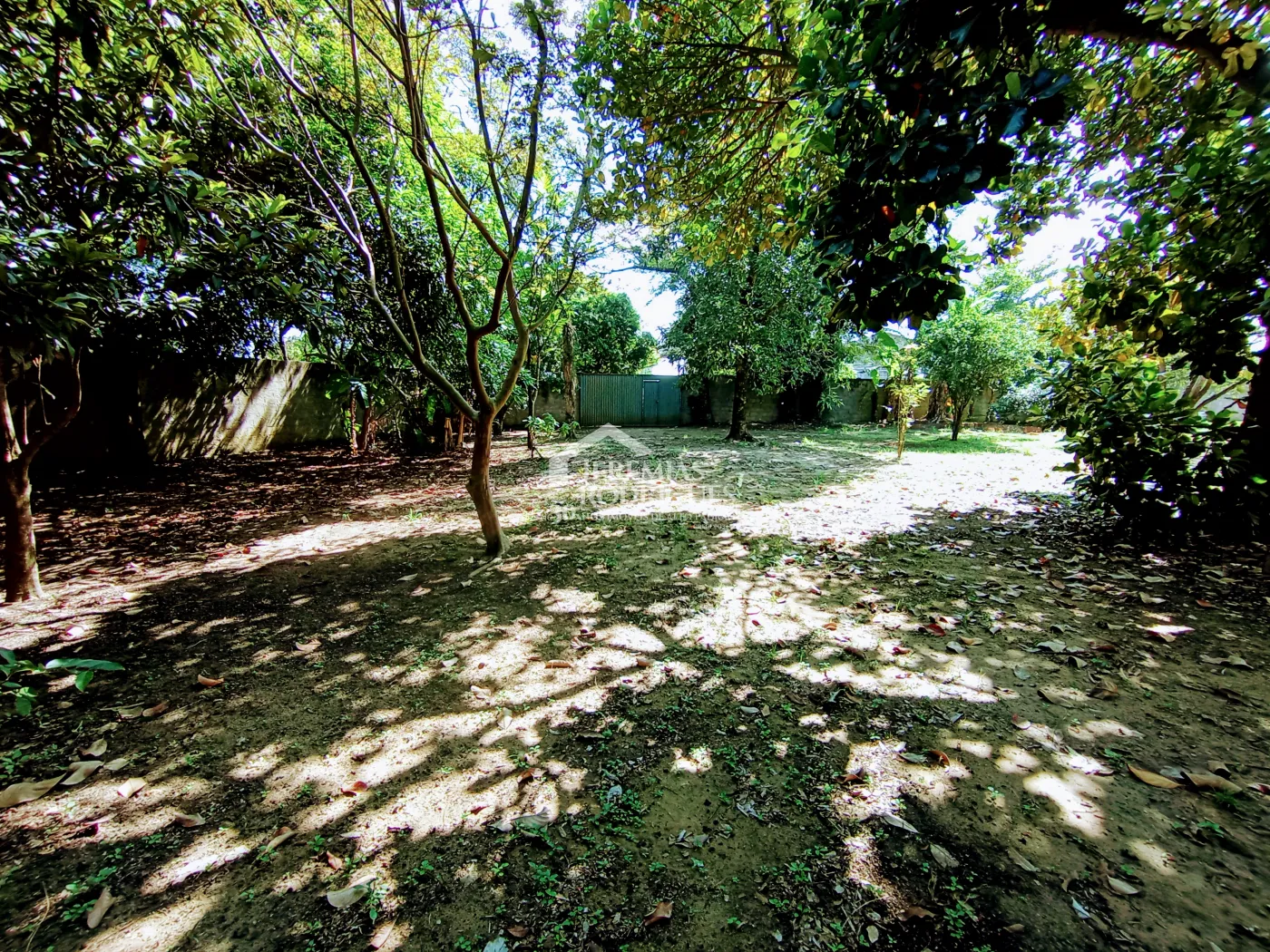 Chácara para locação com 4 dormitórios no bairro Jardim Carlota em Moreira Cesar/SP