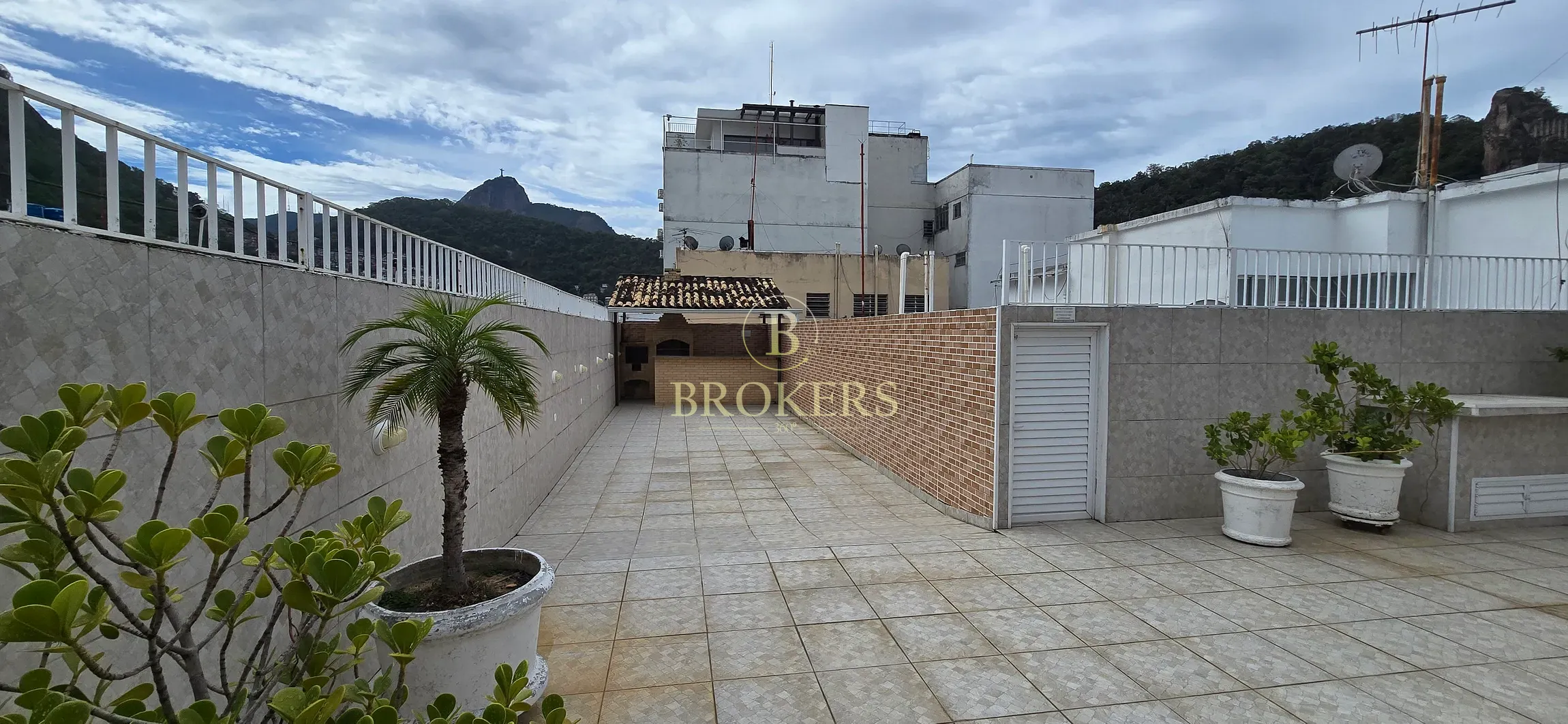 Apartamento espetacular, todo  modernizado à venda na Rua Figueiredo Magalhães, Copacabana, Rio de — foto 49