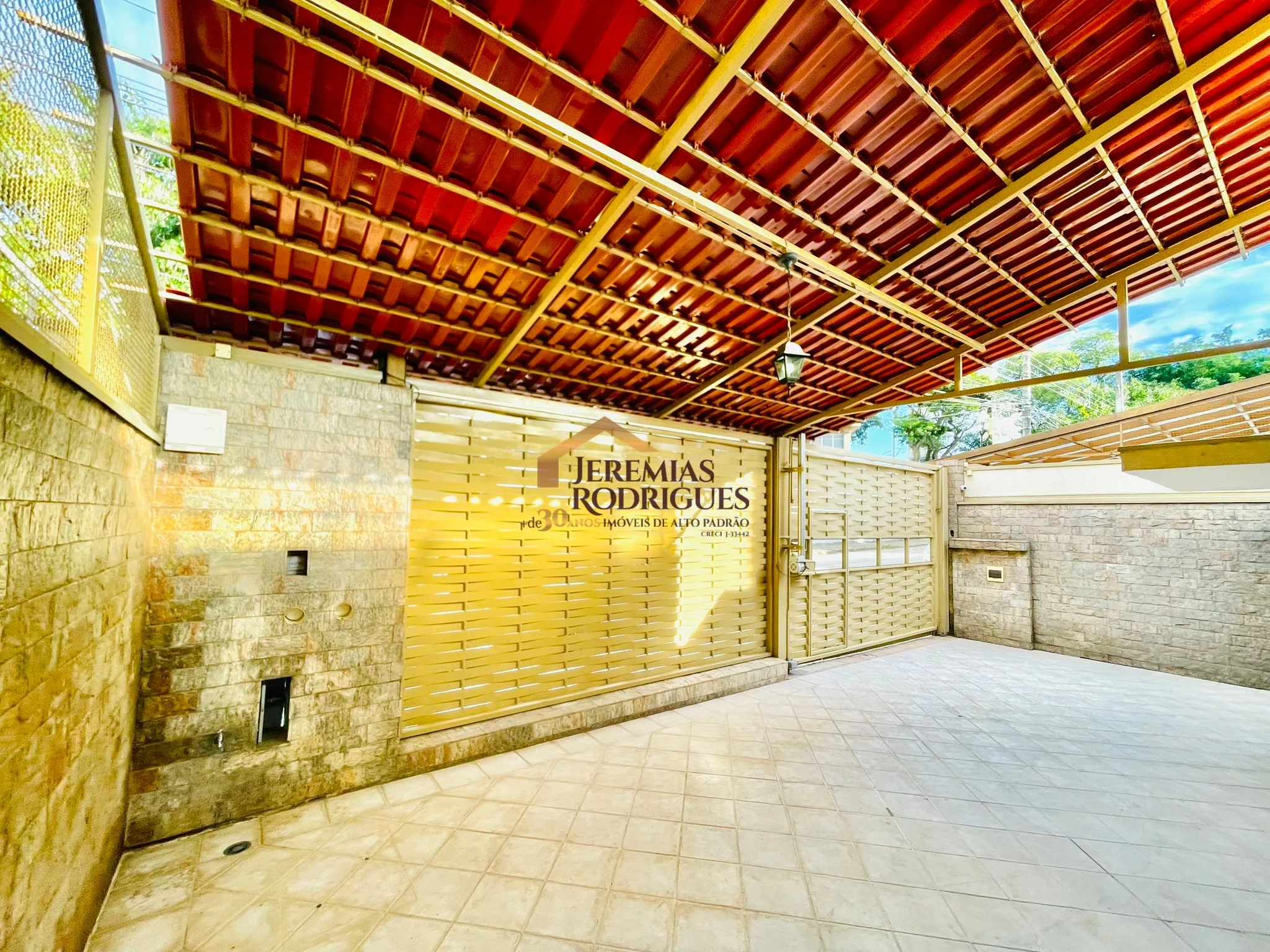 Casa para locação e venda no Centro em Taubaté/SP. — foto 40
