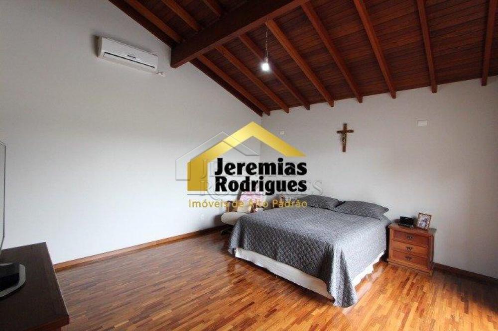 Casa à venda com 3 dormitórios no Condomínio San Marco em Taubaté/SP